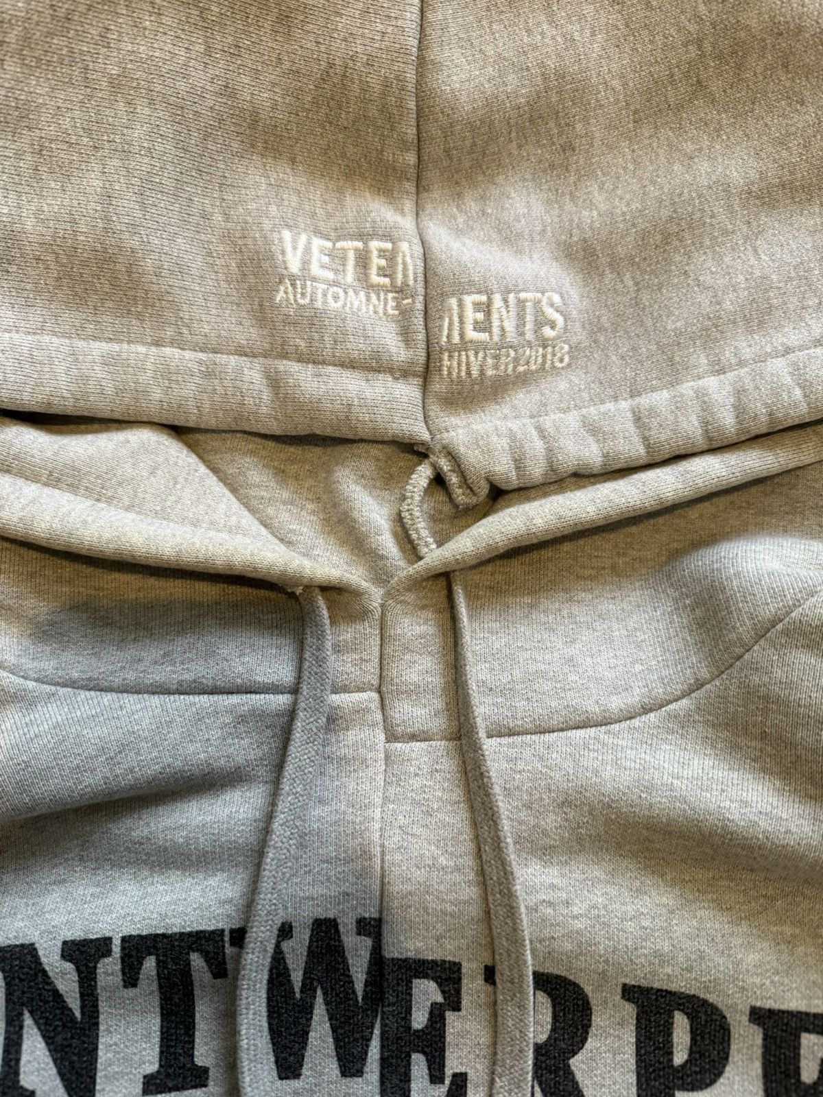 Vetements Vetements Split Antwerp Hoodie Size US XS / EU 42 / 0 - 9 Thumbnail