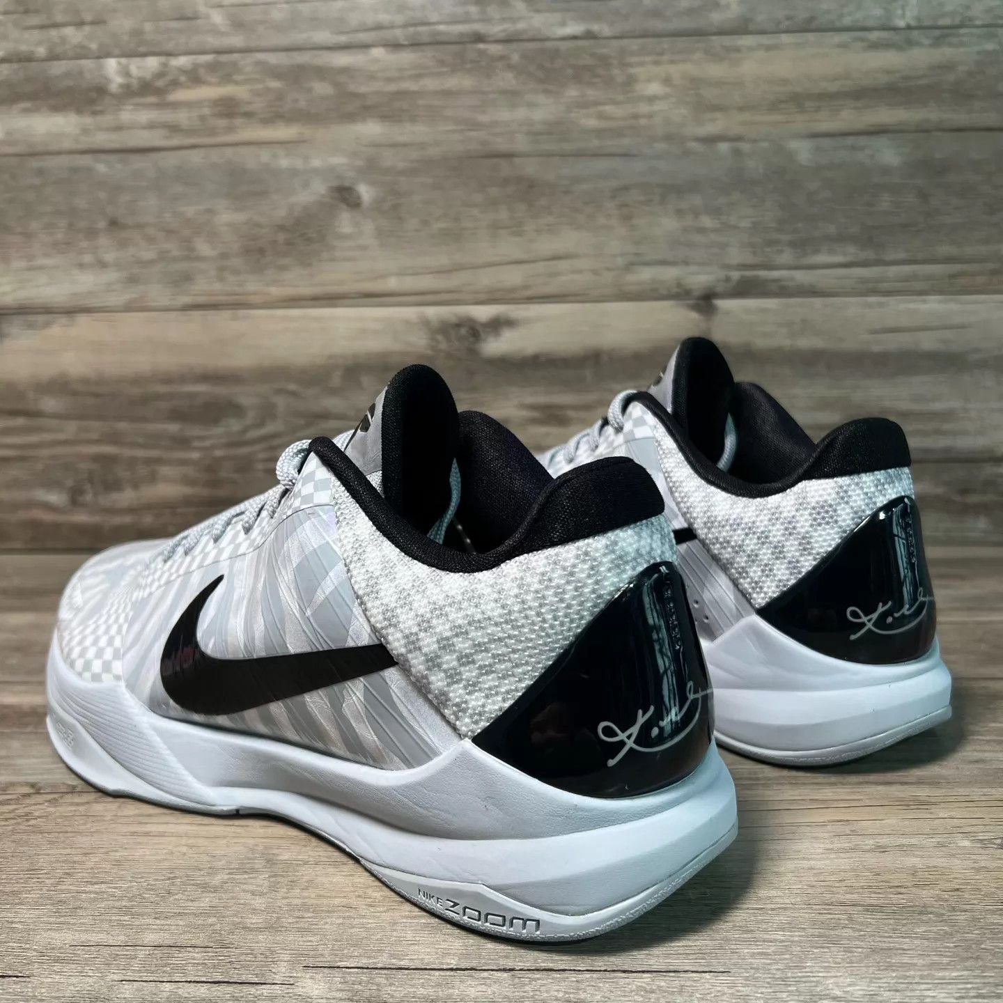 Nike Nike Zoom Kobe 5 Zebra White/Black 44 1/1 OG Box Size US 11 / EU 44 - 4 Thumbnail