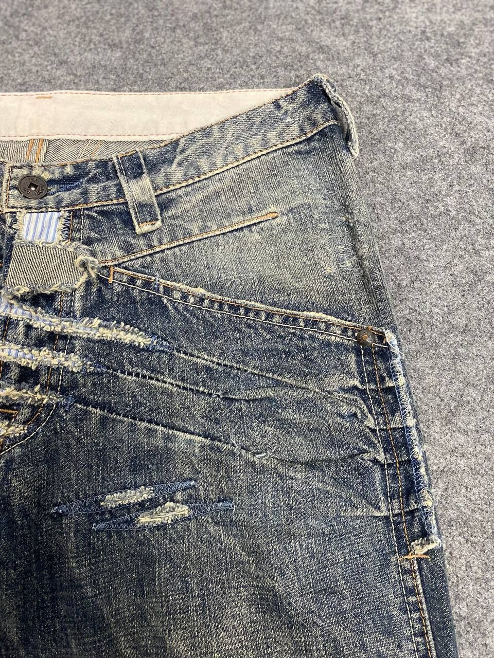 Marithe + Francois Girbaud marithe francois girbaud distressed denim nice design Size US 32 / EU 48 - 14 Thumbnail