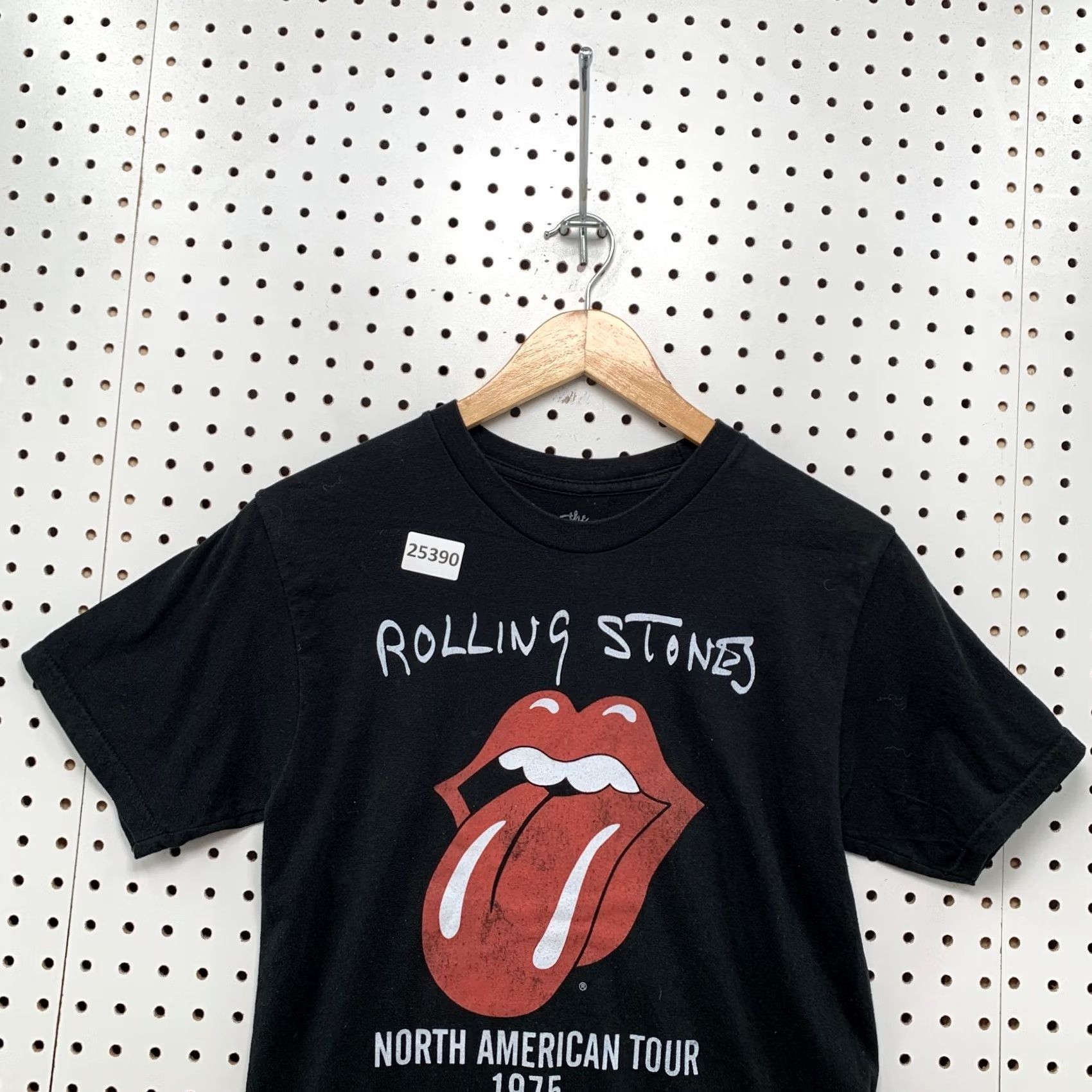 Vintage VINTAGE The Rolling Stones Shirt Black 1975 American tour Graphic Adult Small Band 17x26 Size US S / EU 44-46 / 1 - 5 Thumbnail
