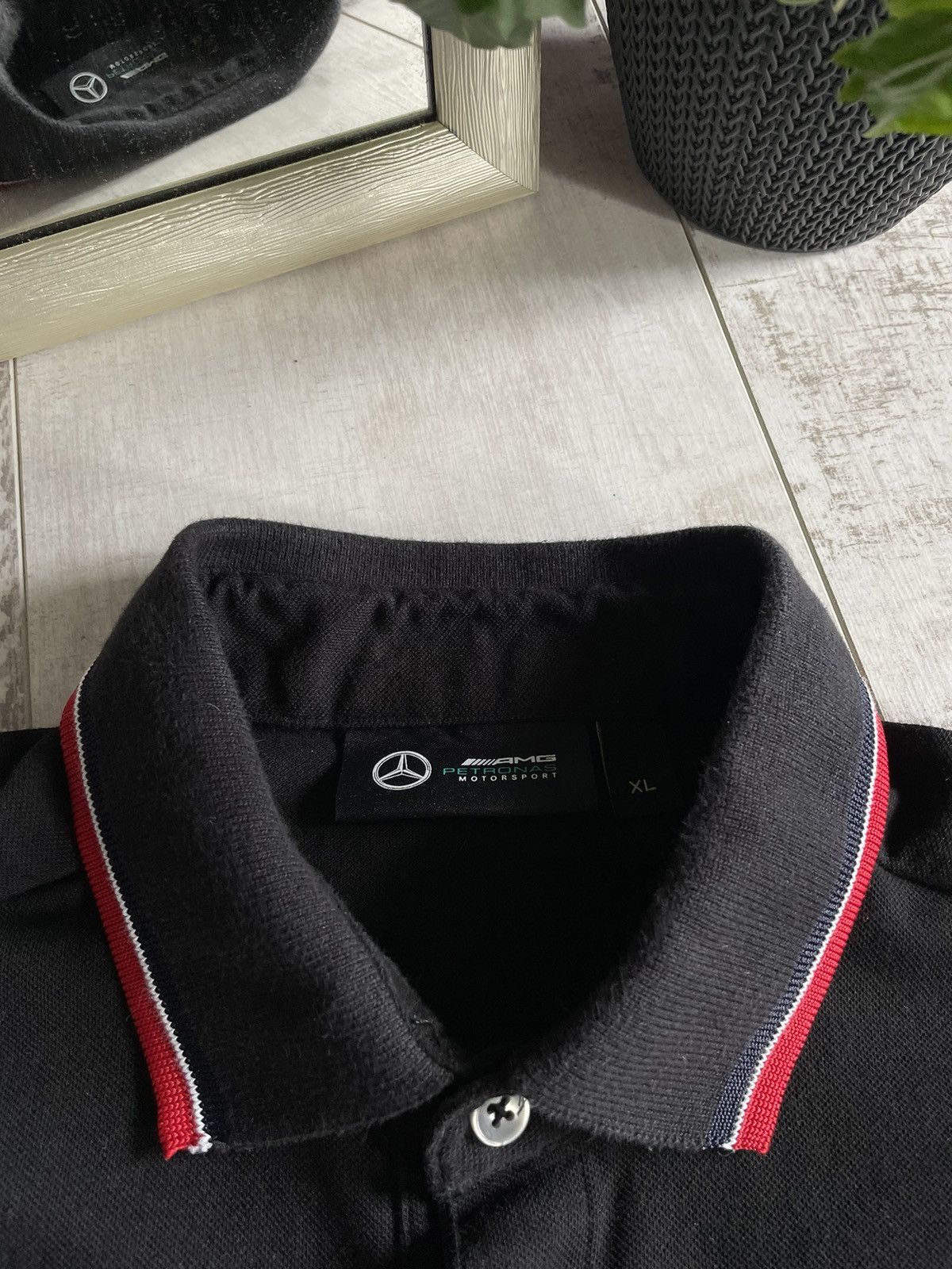 Mercedes-Benz × Vintage Mercedes Benz Amg Petronas T-Shirt Racing Pirelli Black RARE Size US XL / EU 56 / 4 - 6 Thumbnail