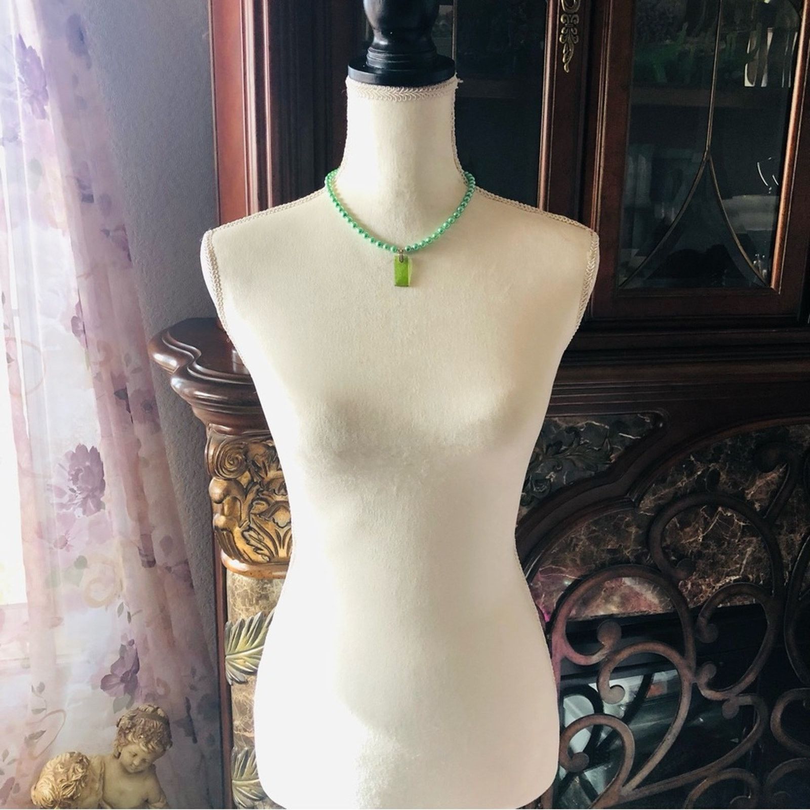 Handmade Handcrafted repurpose green glass pendant Pearl necklace Size ONE SIZE - 6 Thumbnail