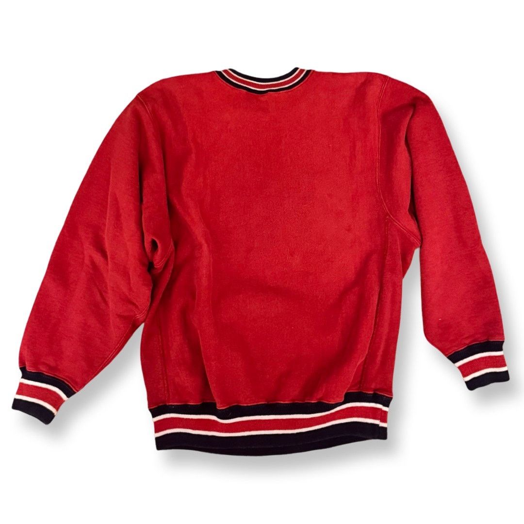 Champion Vintage Champion Embriodered Crewneck Sweatshirt Size US L / EU 52-54 / 3 - 2 Thumbnail