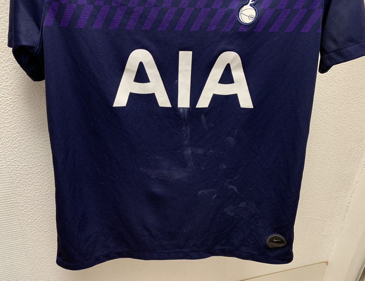 Nike Tottenham Hotspur’s Nike soccer jersey L sz Size US L / EU 52-54 / 3 - 6 Thumbnail