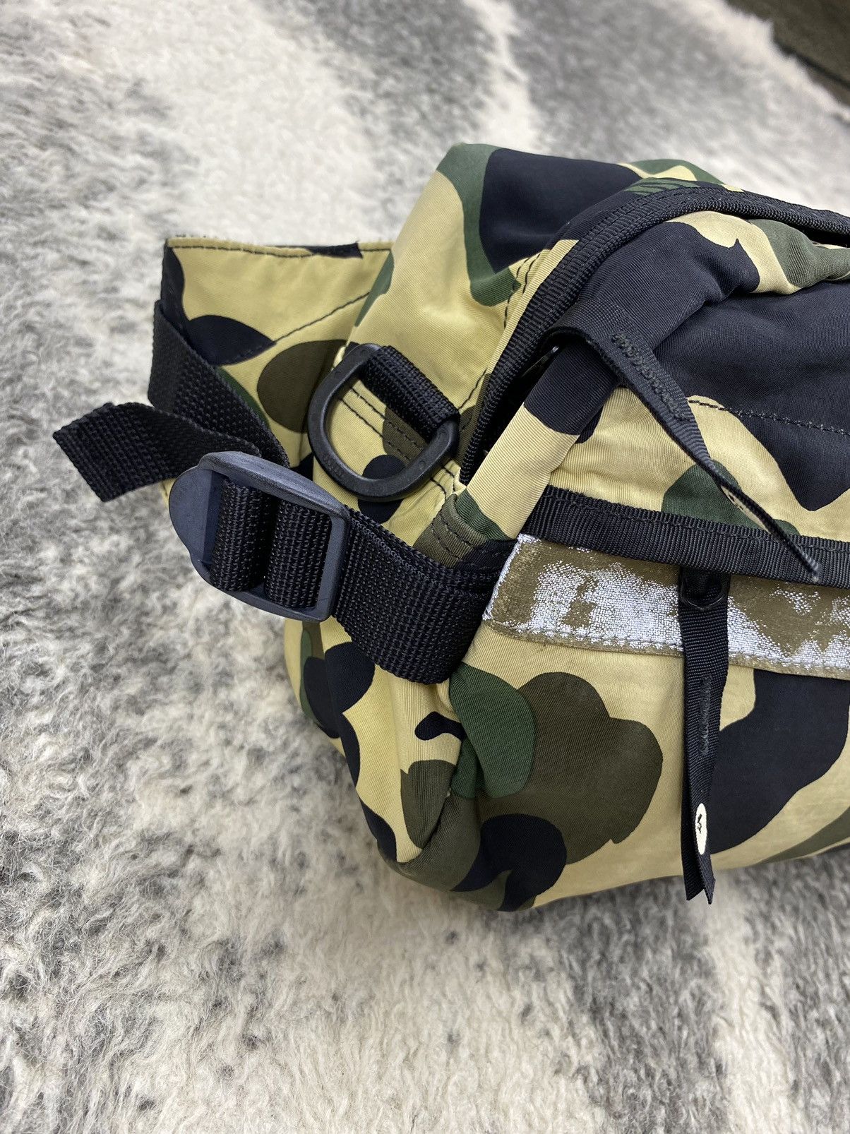 Bape Vintage BAPE 1st Camo Waist Bag Nigo Era Size ONE SIZE - 15 Thumbnail
