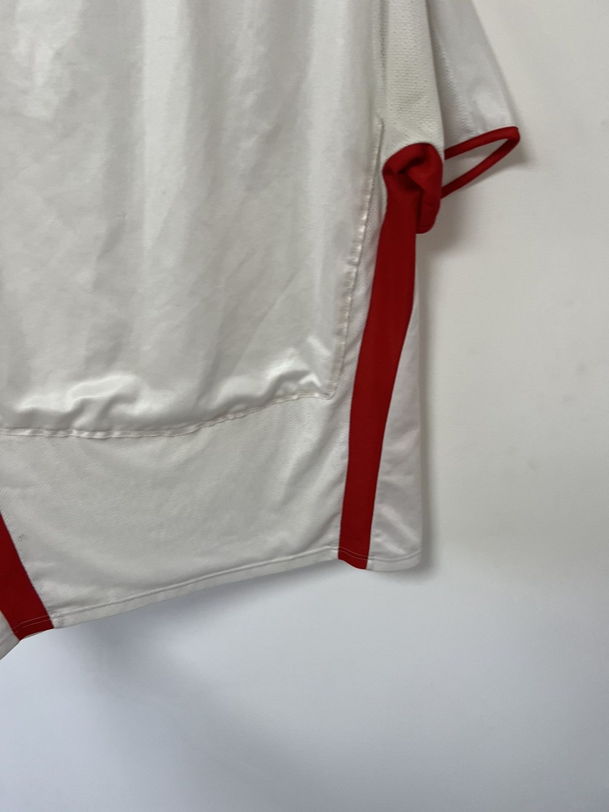 Puma Vintage Switzerland 2007/2008 Away Football Shirt Jersey Size US L / EU 52-54 / 3 - 25 Thumbnail