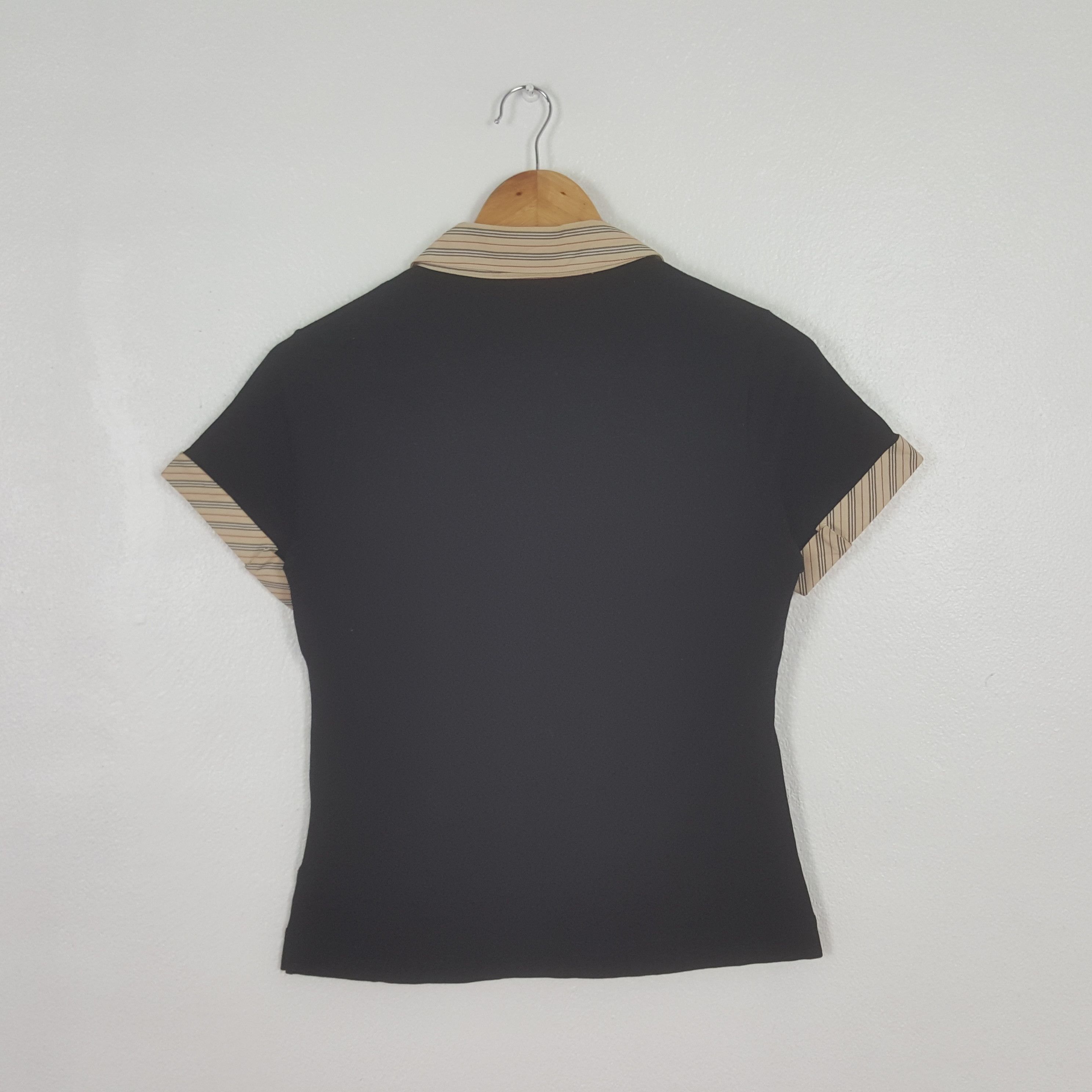 Burberry Vintage Burberry London Nova Check Polos C312N74 Size US XS / EU 42 / 0 - 3 Thumbnail