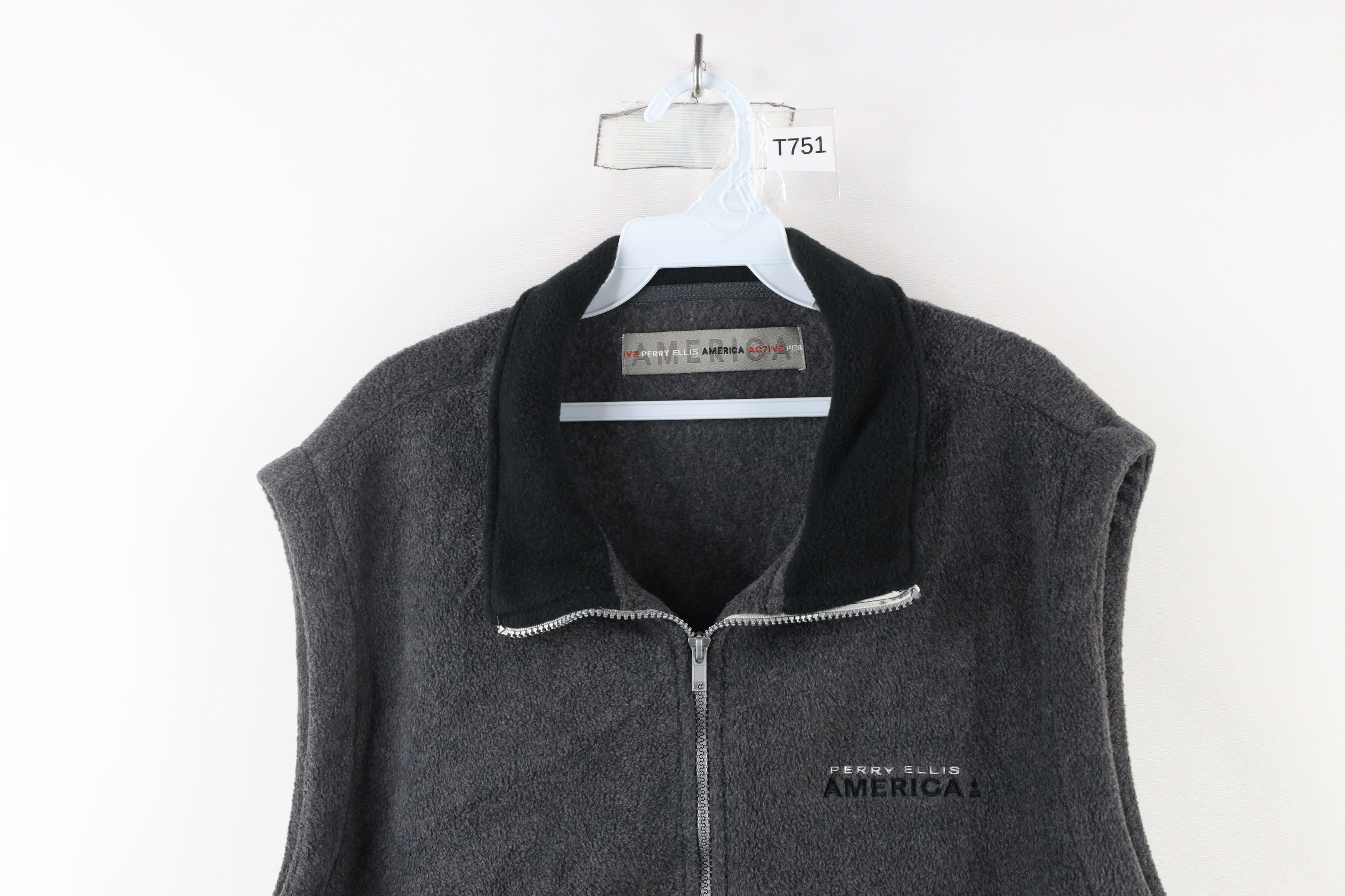 Vintage Vintage 90s Perry Ellis Full Zip Fleece Vest Jacket Gray Size US XL / EU 56 / 4 - 2 Thumbnail
