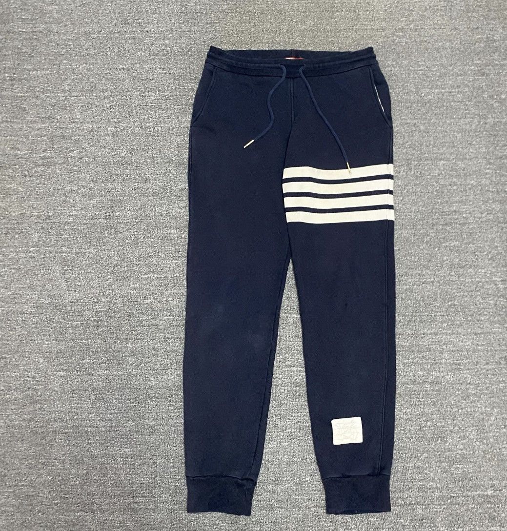 Thom Browne THOM BROWNE TB Four-Bar Casual Pants J16 Size US 34 / EU 50 - 1 Thumbnail