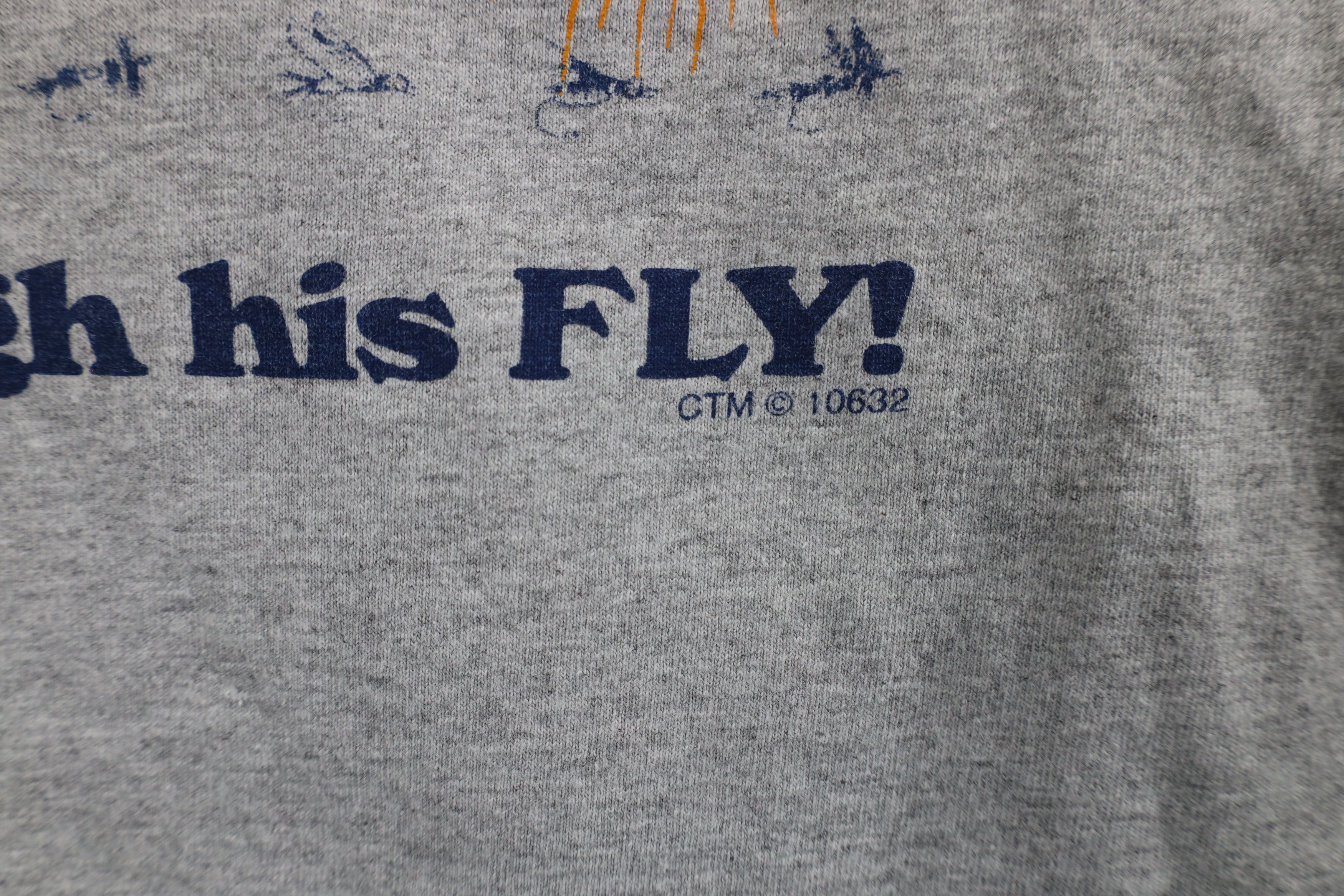Vintage Vintage 90s A Fishermans Heart Through His Fly T-Shirt Gray Size US M / EU 48-50 / 2 - 6 Thumbnail