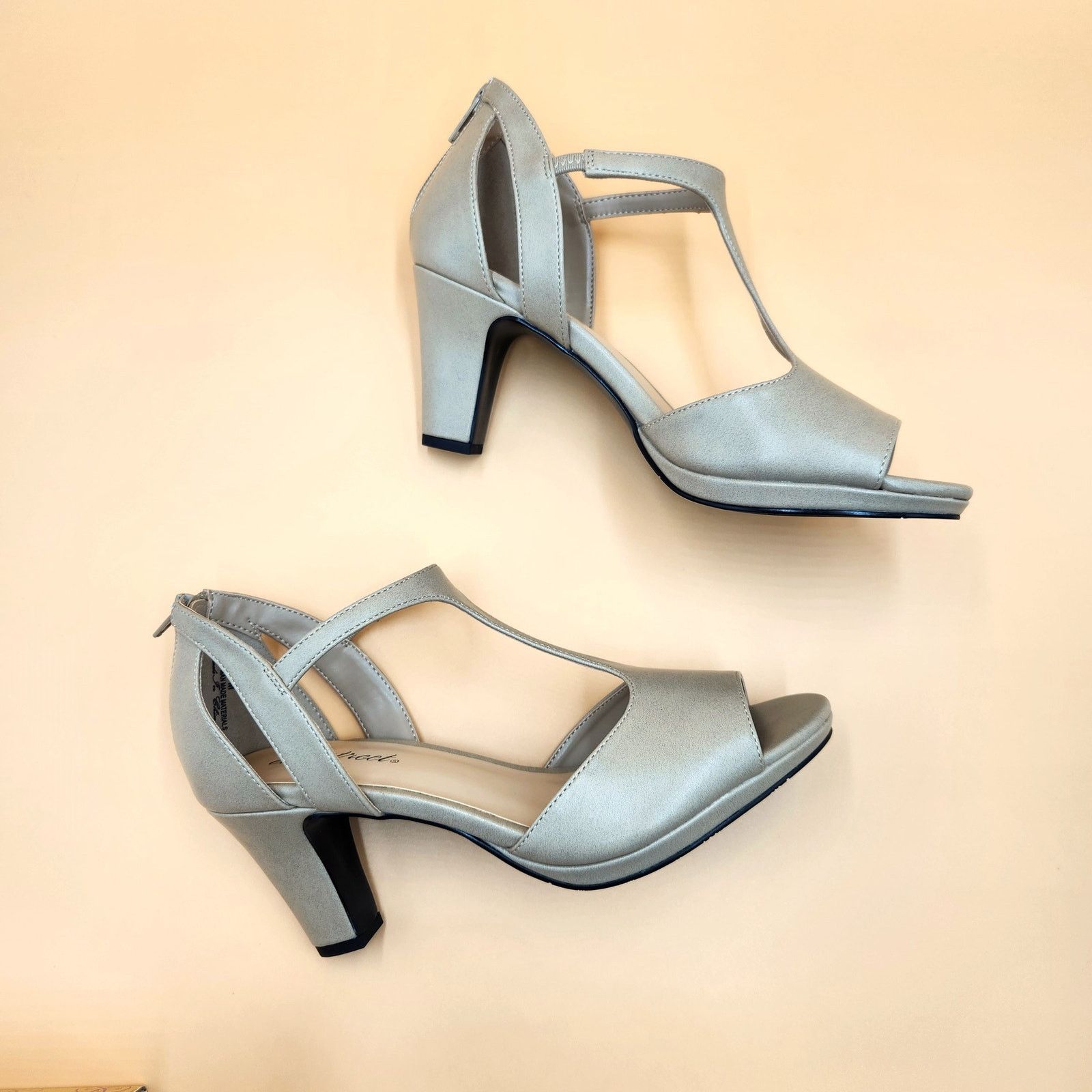 The Unbranded Brand Easy Street Women Pearl Vegan Dress Heel Sandals Size US 9M Size US 9 / IT 39 - 5 Thumbnail