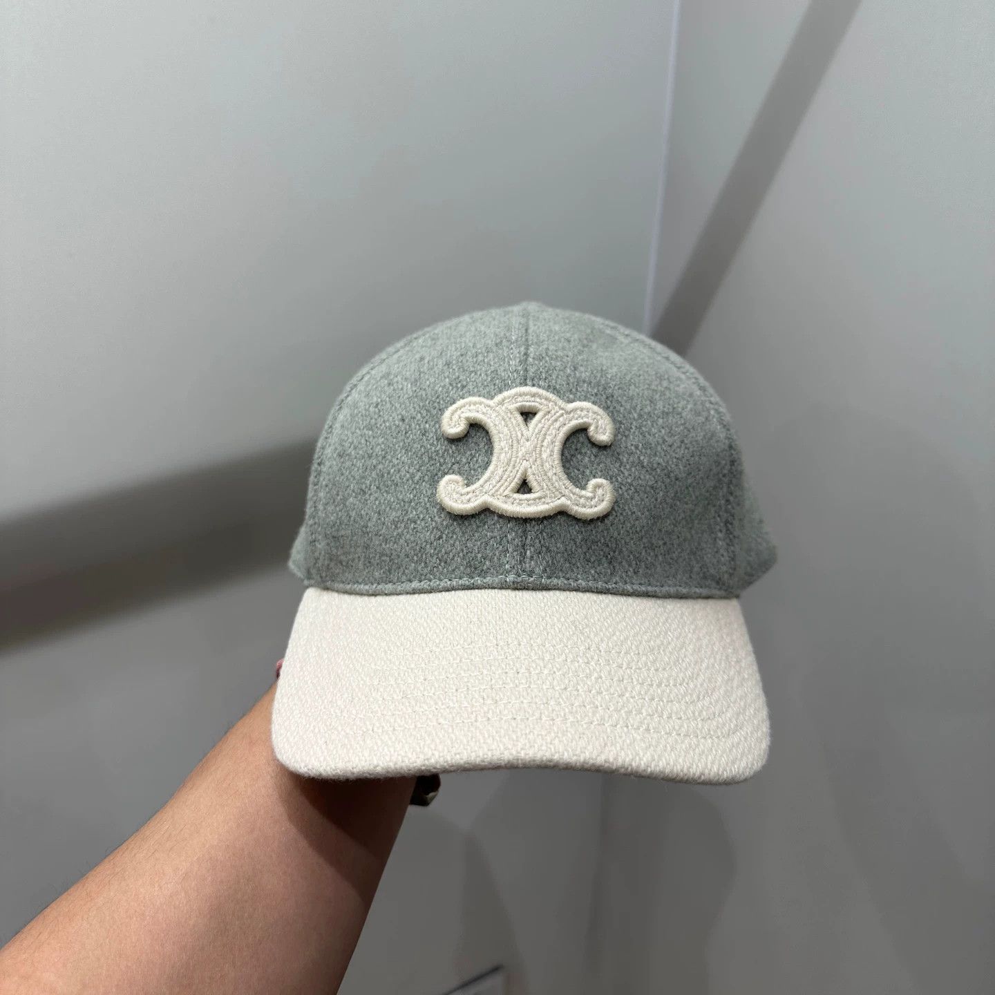 Celine CELINE feb276 Logo Triumph Arc Wool M cap Size ONE SIZE - 1 Thumbnail