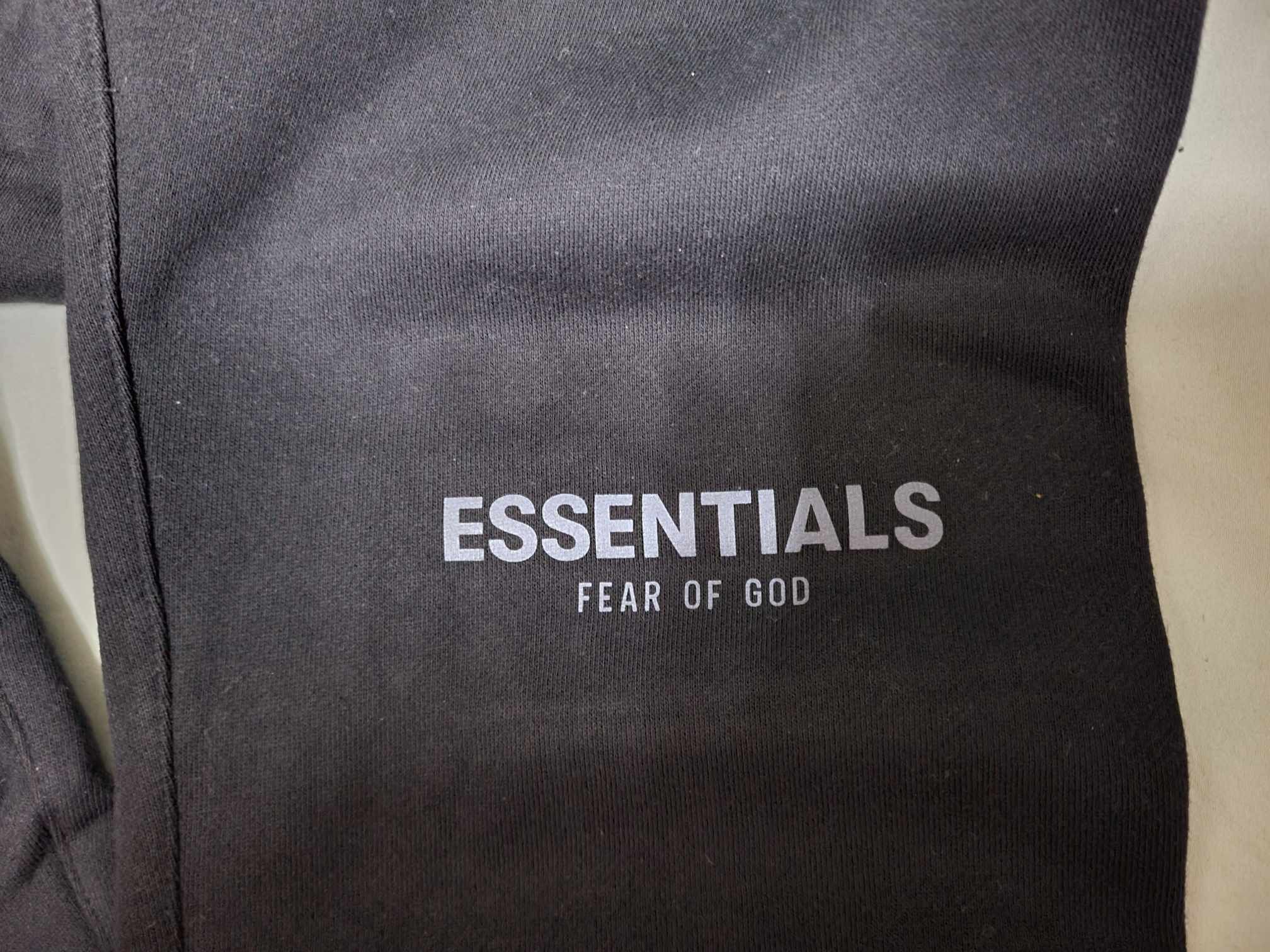 Fear of God Fear of god essential black sweatpants sz XL Size US 36 / EU 52 - 3 Thumbnail