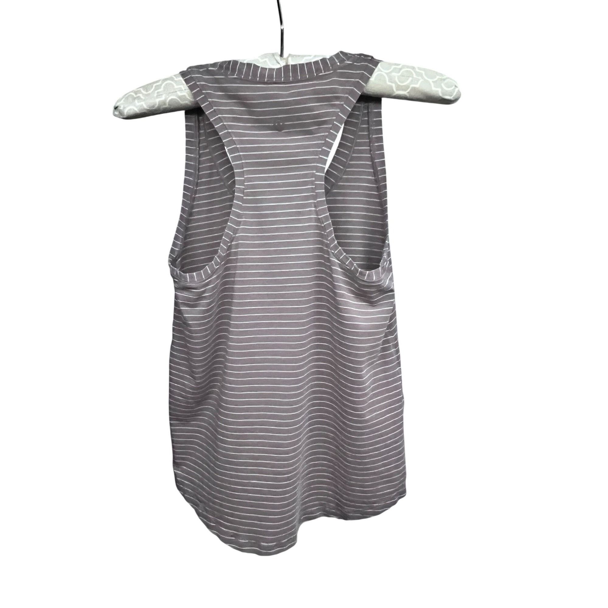 Lululemon Lululemon Swiftly Tech Striped Racerback Tank Top 2.0 Sz 4 S Size S / US 4 / IT 40 - 4 Thumbnail