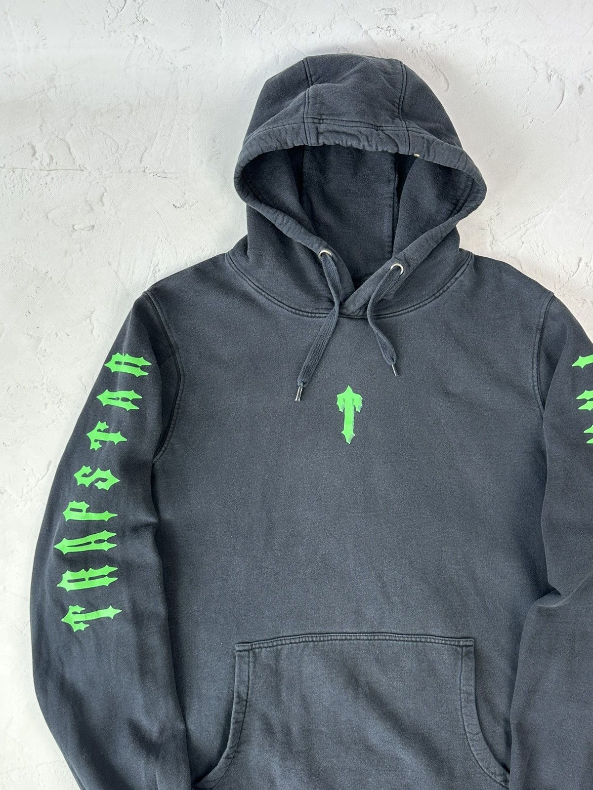 Trapstar London × Vintage Trapstar Printed Black Hoodie Size US XL / EU 56 / 4 - 2 Thumbnail