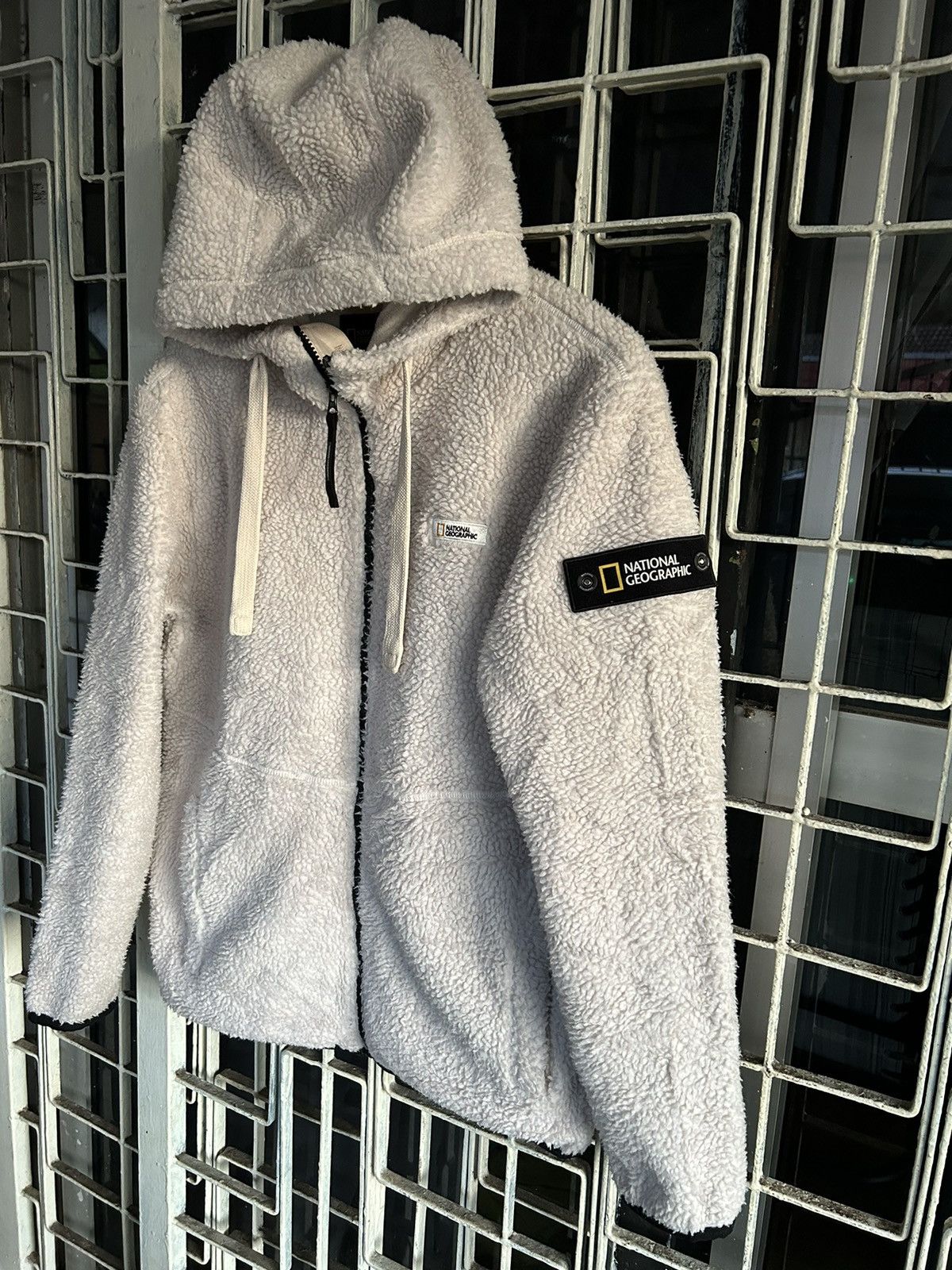 Beauty Beast × Vintage BINDING ‼️NATIONAL GEOGRAPHIC COSTONI FLEECE HOODIE Size US M / EU 48-50 / 2 - 3 Thumbnail