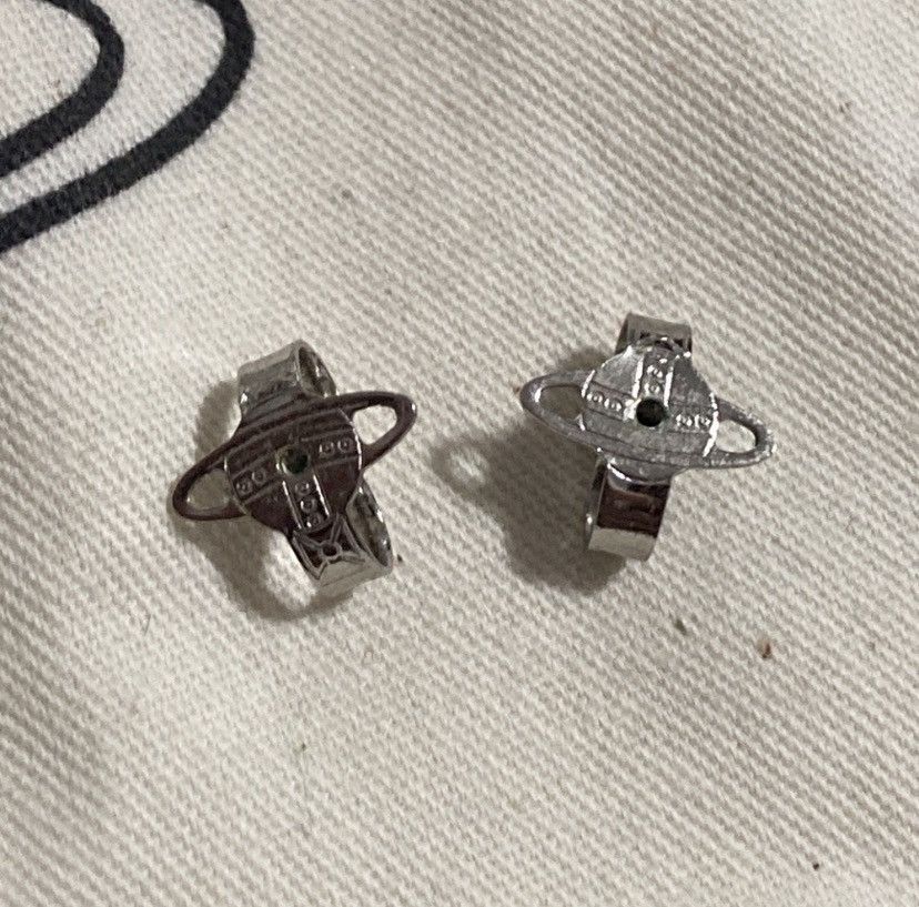Vivienne Westwood Vivienne Westwood Silver Toned Pearl Drop Earrings Size ONE SIZE - 8 Thumbnail
