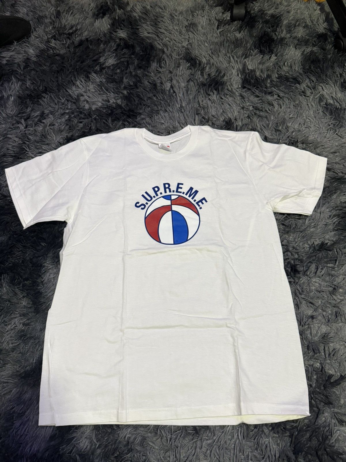 Supreme Supreme League Tee SS23 Size US M / EU 48-50 / 2 - 1 Thumbnail