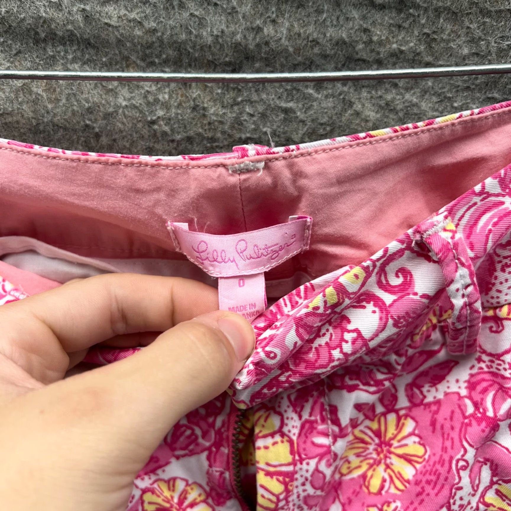 Lilly Pulitzer Lilly Pulitzer Pants Womens 0 Pink Yellow Floral Shell Print Straight Leg AOP Pants Size 25" / US 0 / IT 36 - 7 Thumbnail