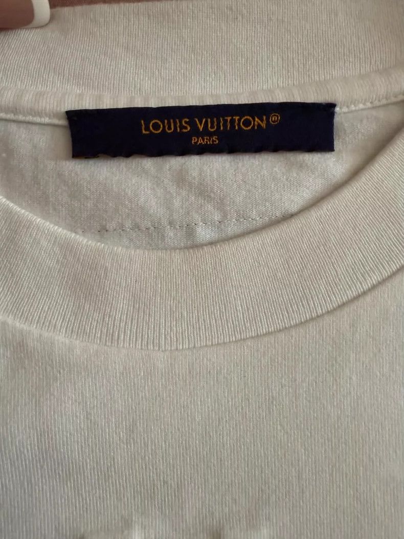 Louis Vuitton LOUIS VUITTON Embossed short sleeves 2504-Nextarrow Size US XS / EU 42 / 0 - 2 Thumbnail