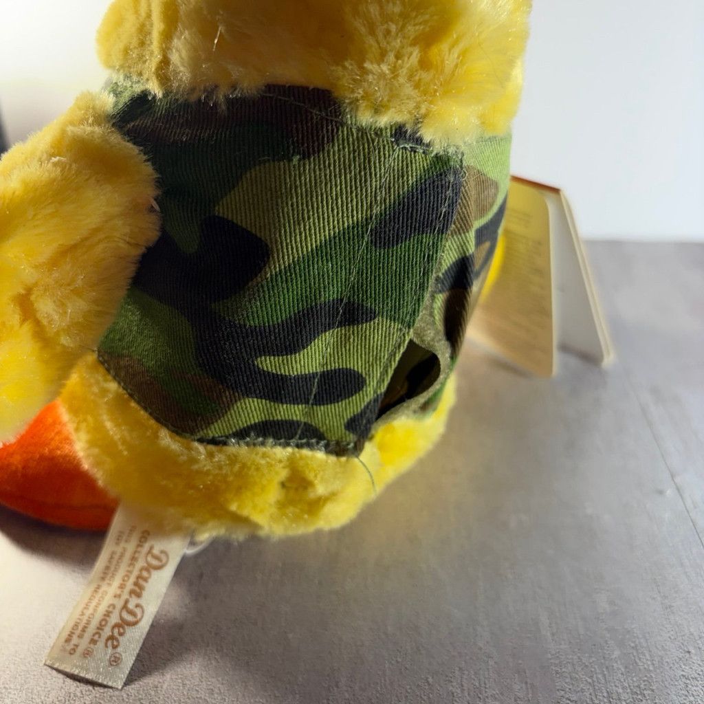 J Brand RARE-Dan Dee PlushChristmasChicken Size 26 - 6 Thumbnail