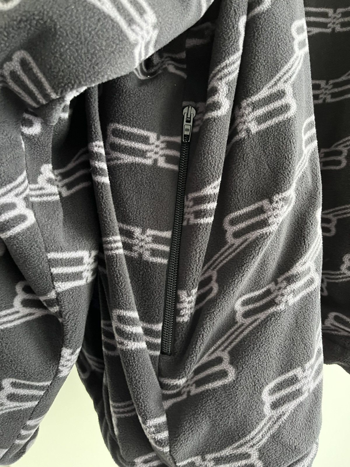 Balenciaga BrandNew Balenciaga BB Monogram Fleece Bomber Coat Oversized Size US XXL / EU 58 / 5 - 13 Thumbnail