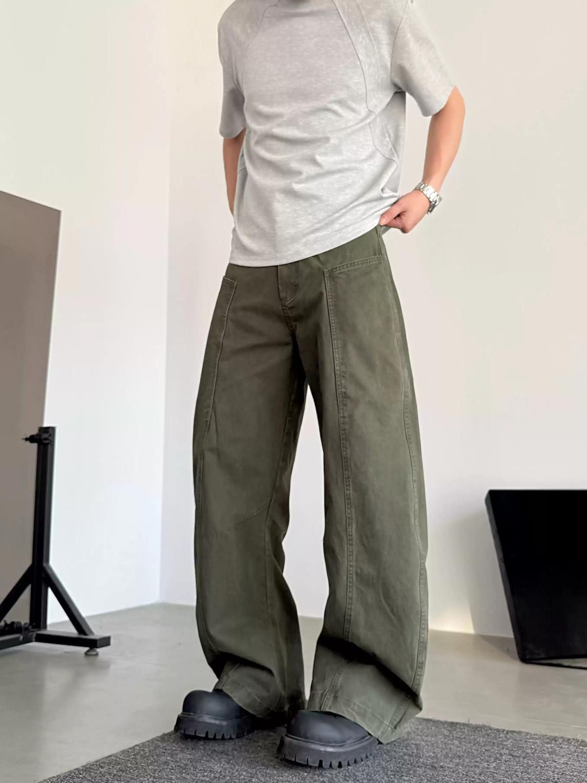 Other Green Wide Leg Jeans, Relaxed Fit Pants Size 32" / US 10 / IT 46 - 2 Thumbnail