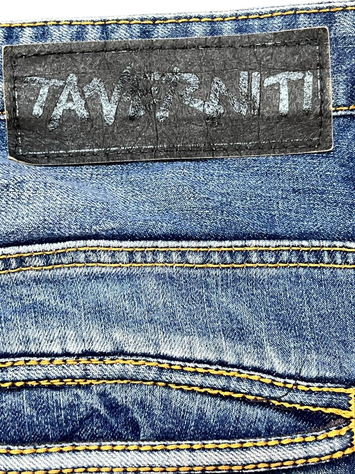 Jimmy Taverniti Vintage Jimmy Taverniti Curve Leg Distressed Denim Size US 33 - 8 Thumbnail