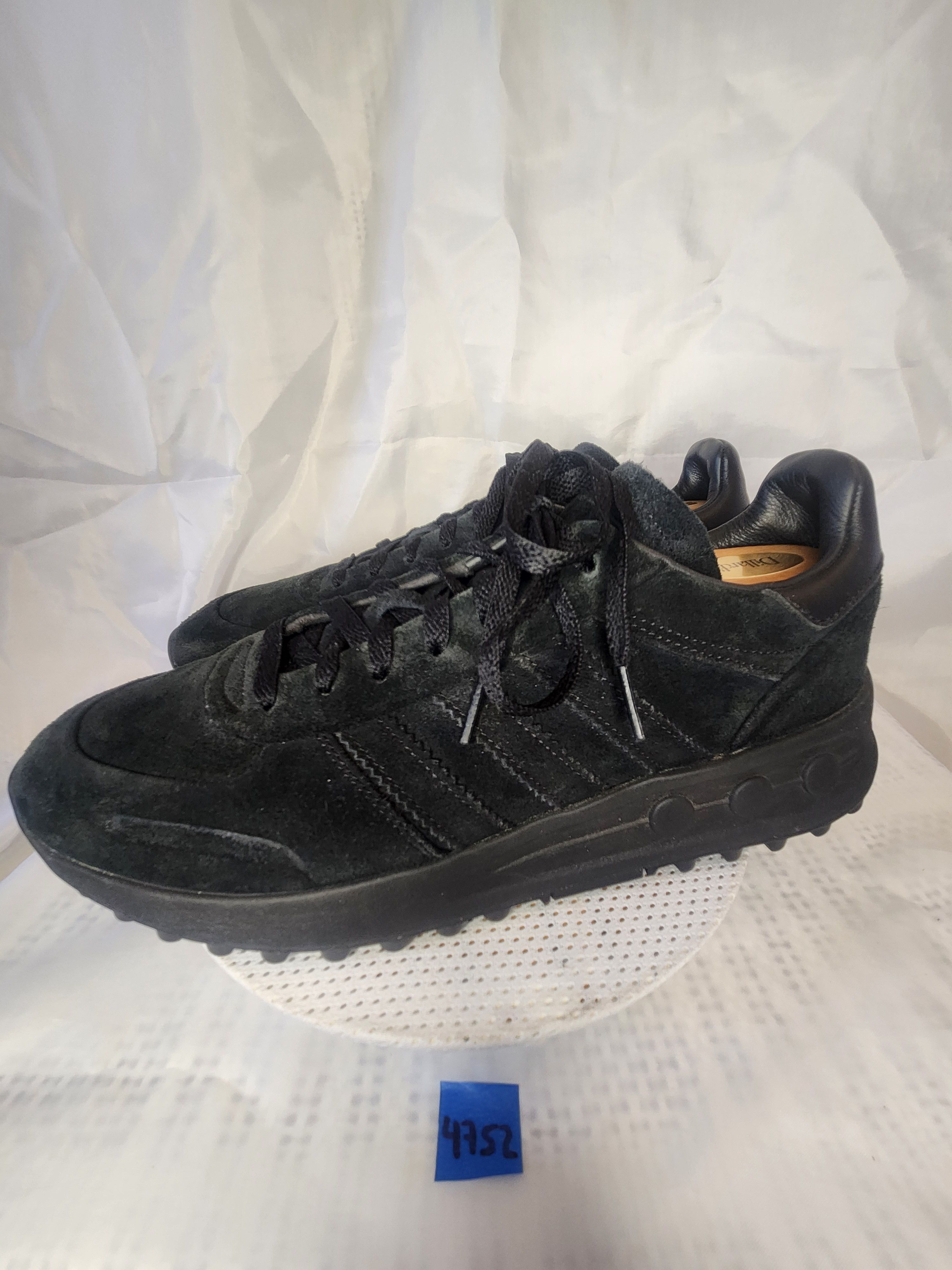 Adidas LA TRAINER XLG Size US 12 / EU 45 - 4 Thumbnail