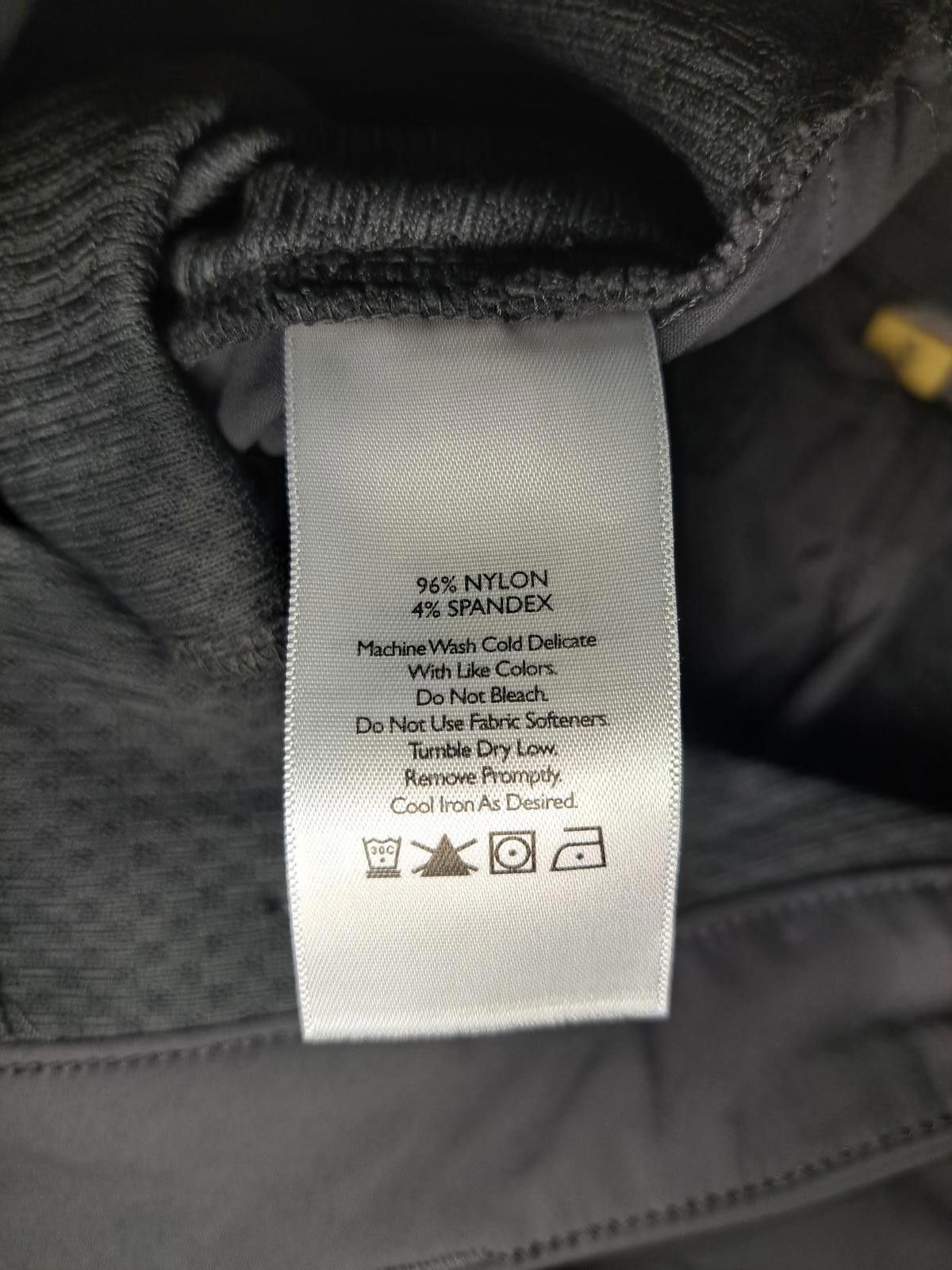 Eddie Bauer Eddie Bauer Cargo Capri Pants Womens 10 Gray Nylon Blend Size 32" / US 10 / IT 46 - 3 Thumbnail