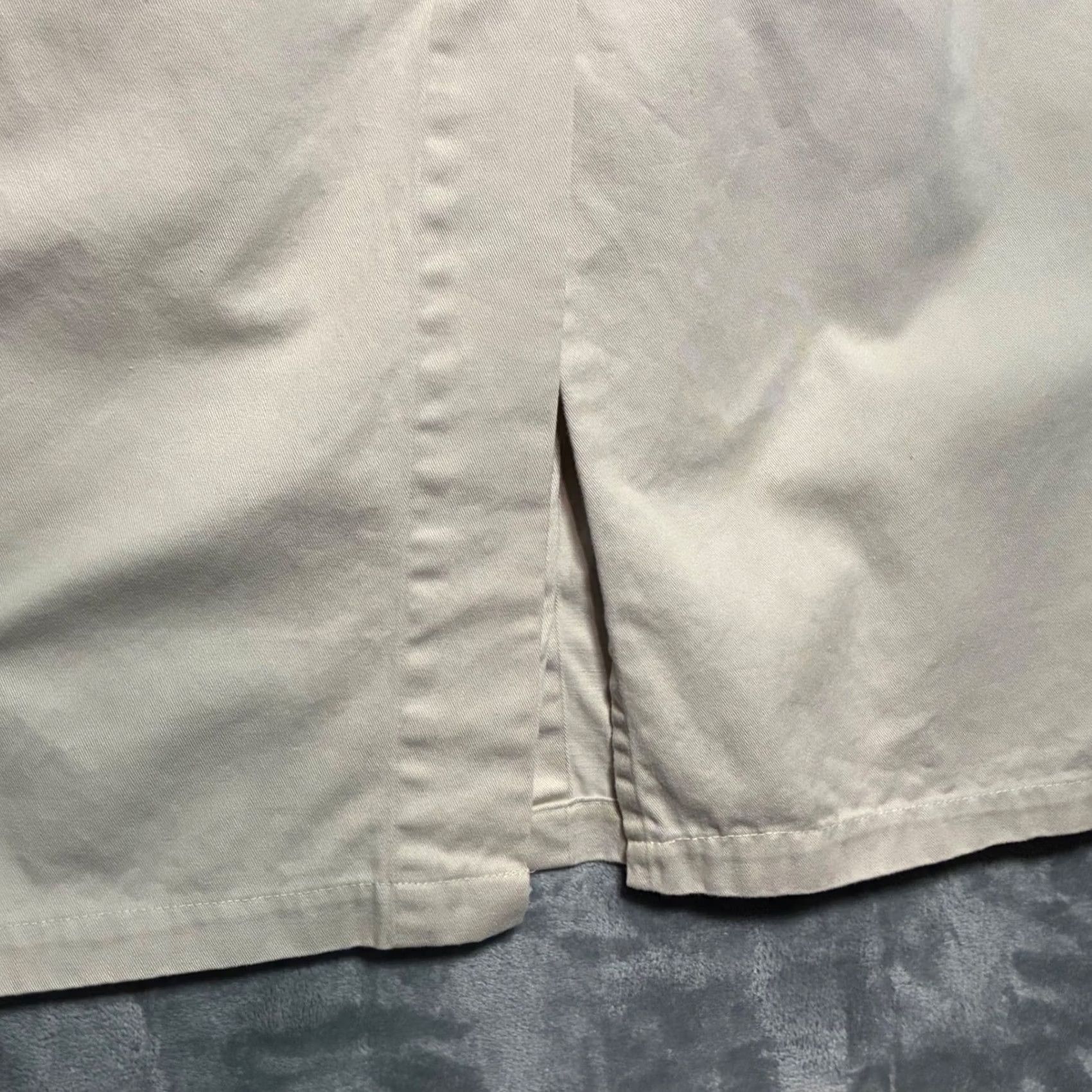 Brooks Brothers VTG Brooks Brothers Khaki Button Front Midi Skirt Womens 12 USA Size 34" / US 12 / IT 48 - 4 Thumbnail