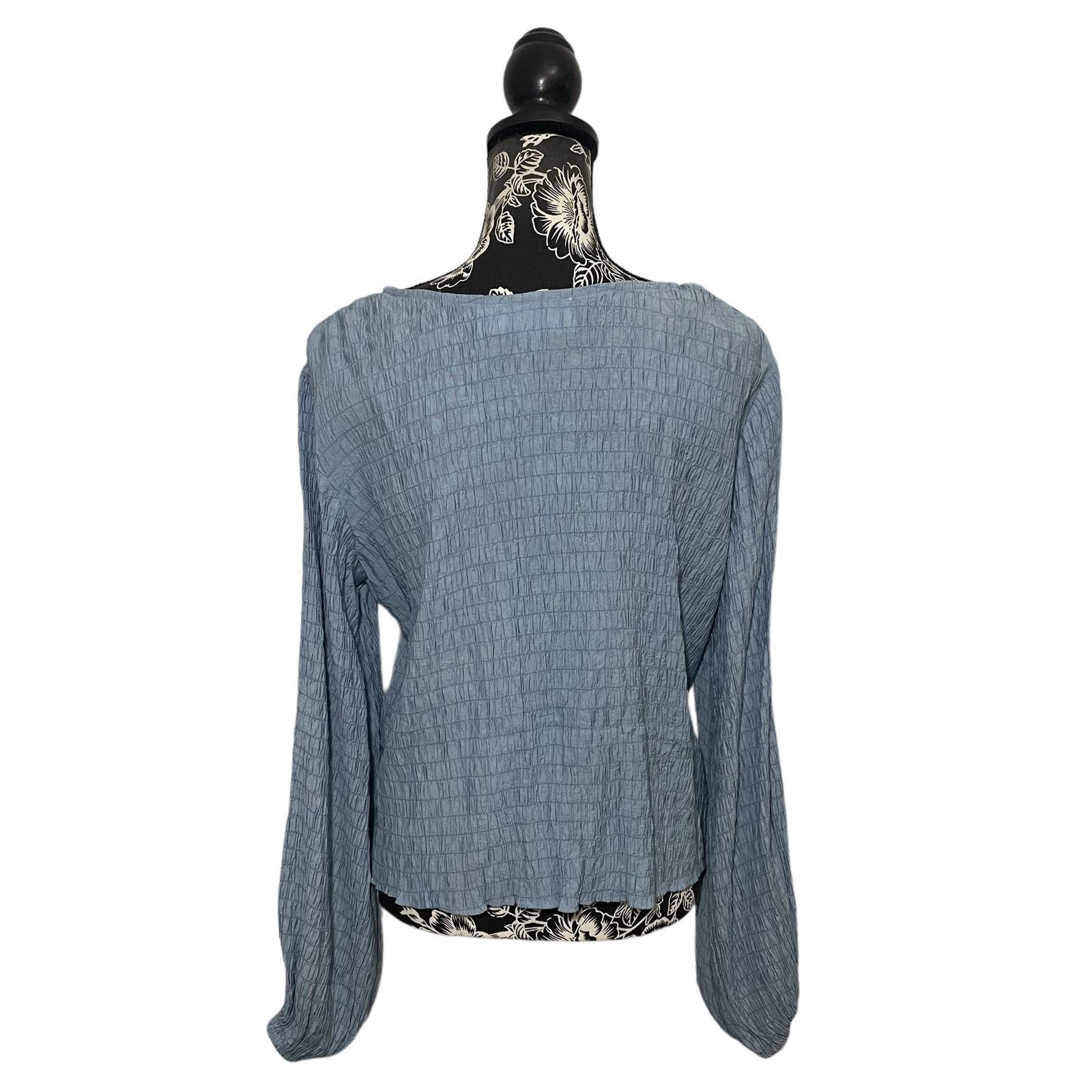 Other SOVERE Tie Front Light Blue Stretchy Blouse AUS 12 US Large Size L / US 10 / IT 46 - 6 Thumbnail
