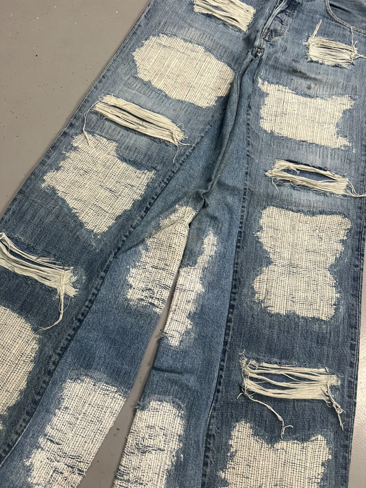 Levi's Rare vintage Levi’s distressed baggy fit denim Size US 34 / EU 50 - 3 Thumbnail