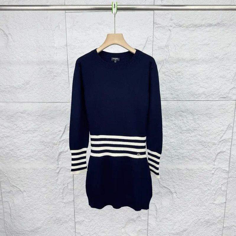 Chanel Chanel Black Cotton Dress for Women 0089 Size ONE SIZE - 1 Thumbnail
