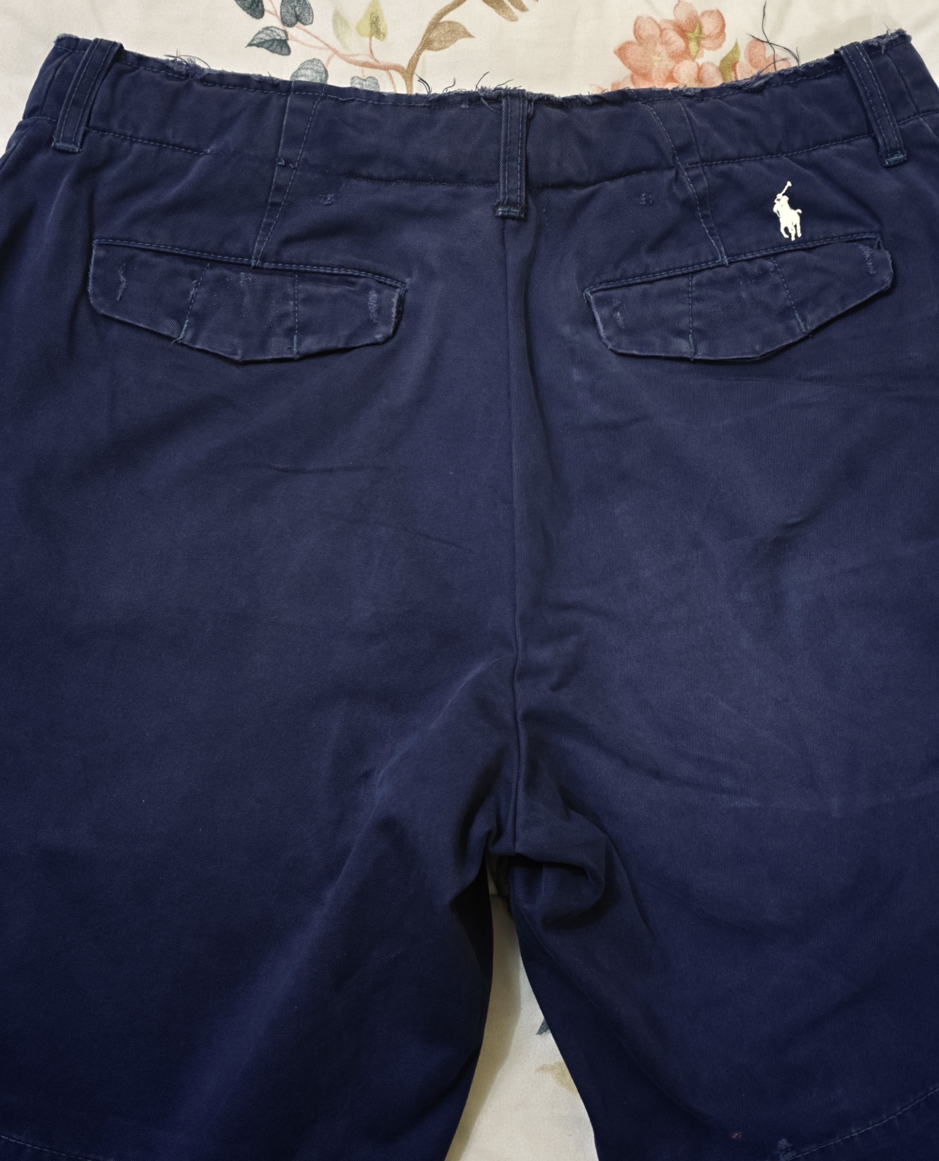 Polo Ralph Lauren Polo Ralph Lauren Navy Chino Distressed Style Short Size US 36 / EU 52 - 2 Thumbnail