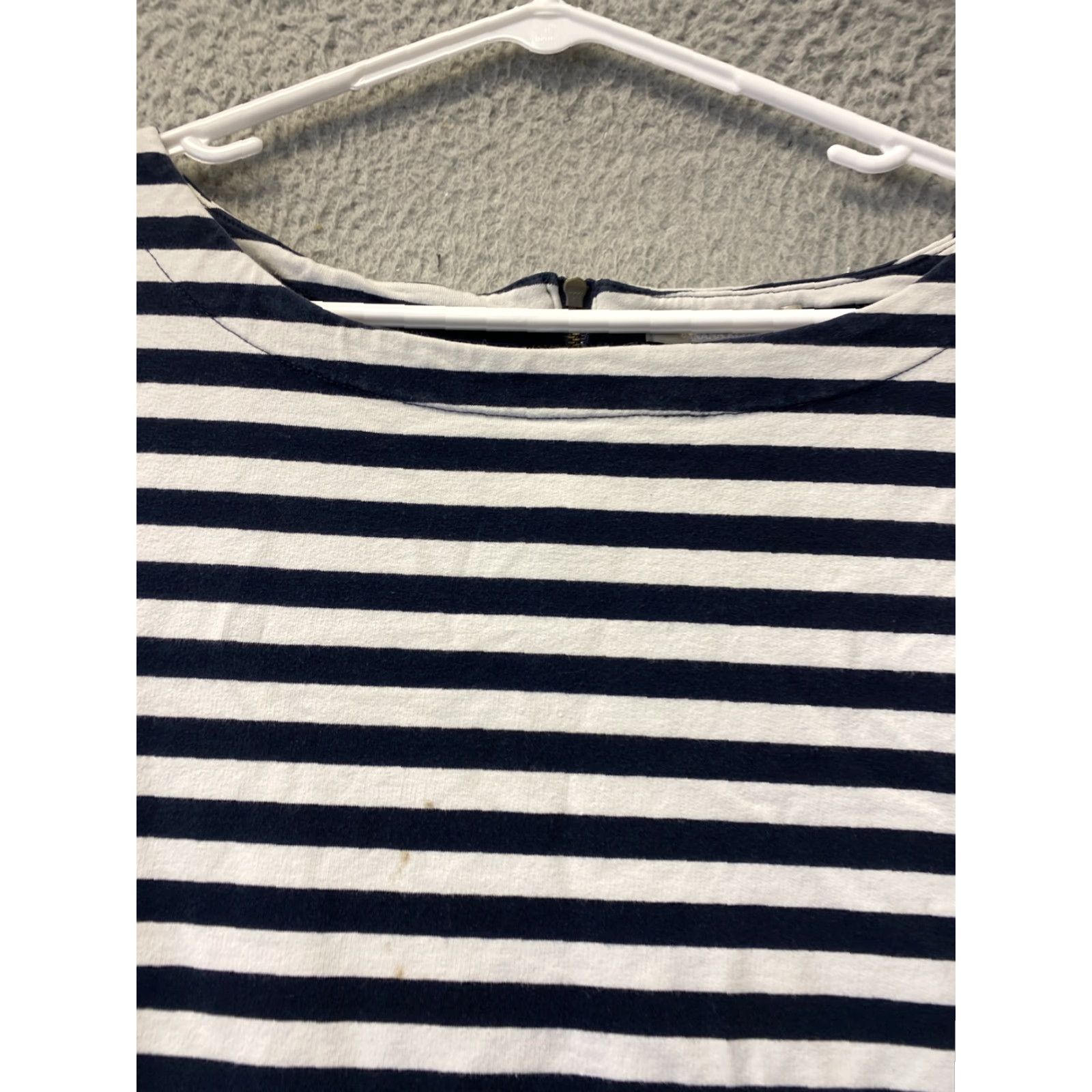Banana Republic Banana Republic Women's Pullover Sweater L Blue Solid Long Sleeve Casual Knit Size L / US 10 / IT 46 - 2 Thumbnail
