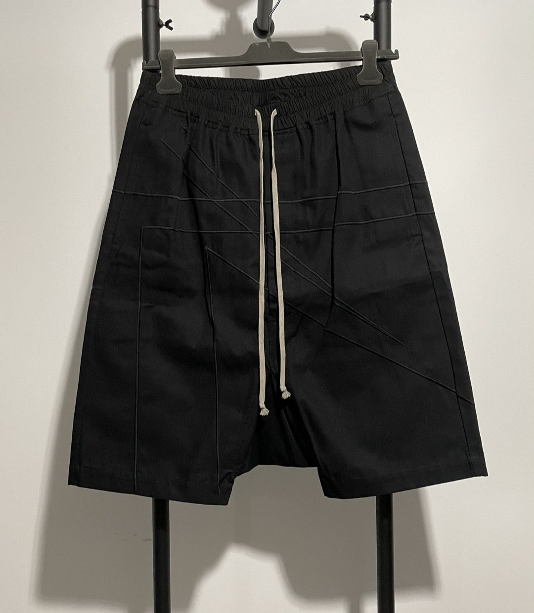 Rick Owens Rick Owens line shorts 2 Size US 34 / EU 50 - 1 Thumbnail