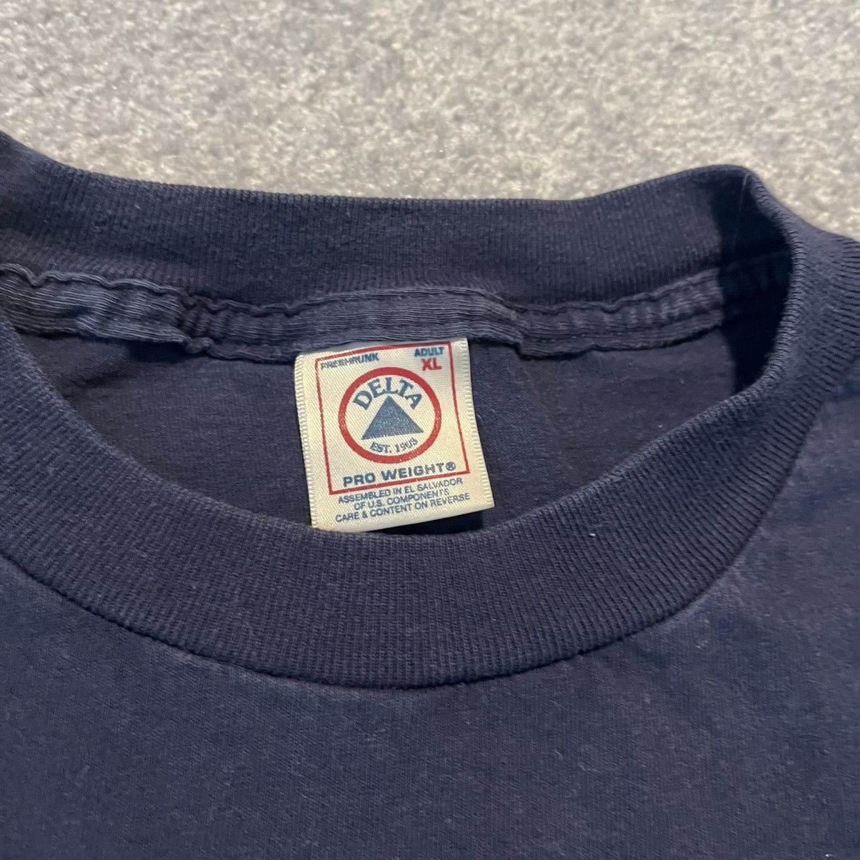 Vintage Vintage 1990s Friends TV Show Warner Bros Promo Graphic Tee Size US XL / EU 56 / 4 - 5 Thumbnail