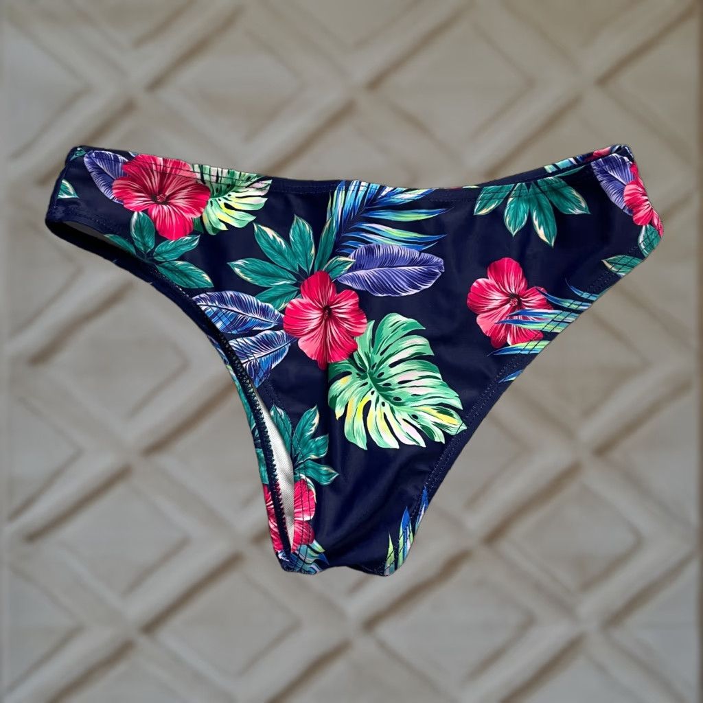 Shein SheIn Bikini Bottom Womens Small Multicolor Floral Mid Rise Summer Beach Pool Size 28" / US 6 / IT 42 - 1 Thumbnail