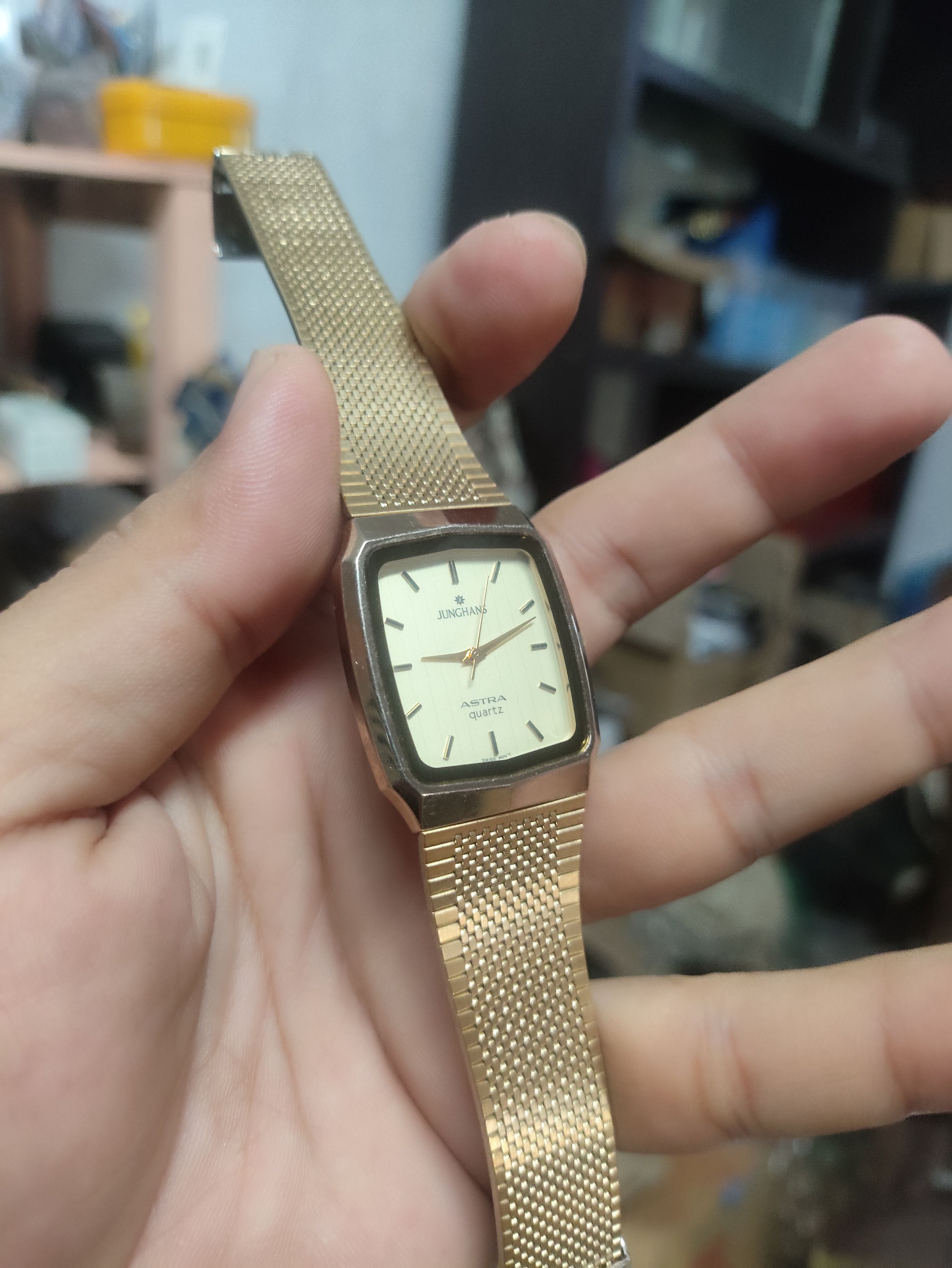Junghans Retro 💥 JUNGHANS SWISS WATCH. QUARTZ ENGINE. Size ONE SIZE - 4 Thumbnail