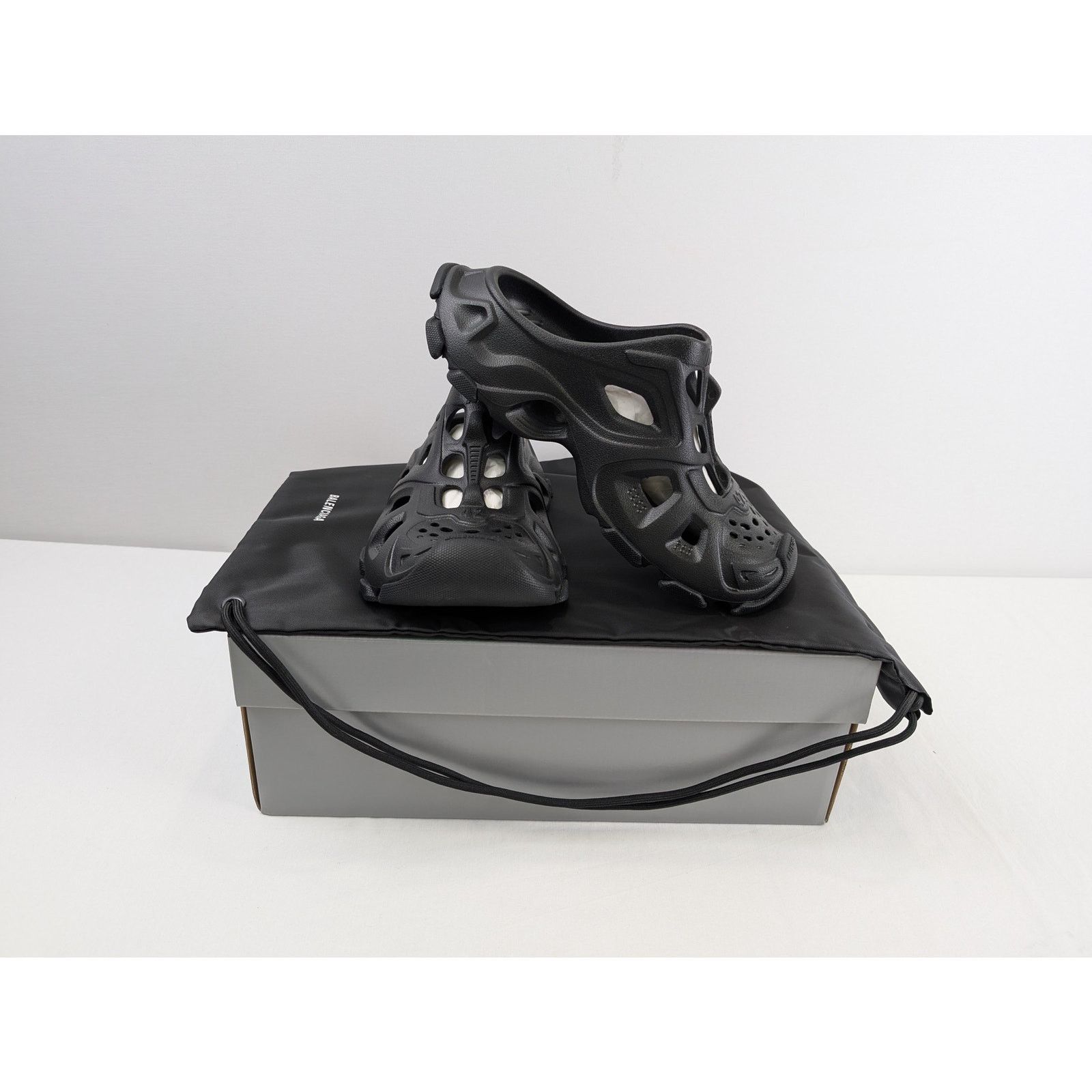 Balenciaga o1rshd1 HD Mule Sandal Slipper in Black Size US 11 / EU 44 - 18 Thumbnail