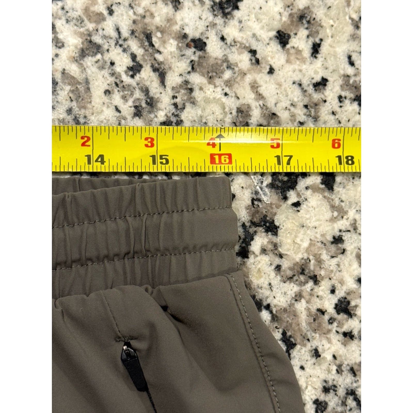 Vintage UNRL Jogger Pants Olive Green Slim Fit Size L Nylon Stretch Sports Mens Size US 33 - 3 Thumbnail