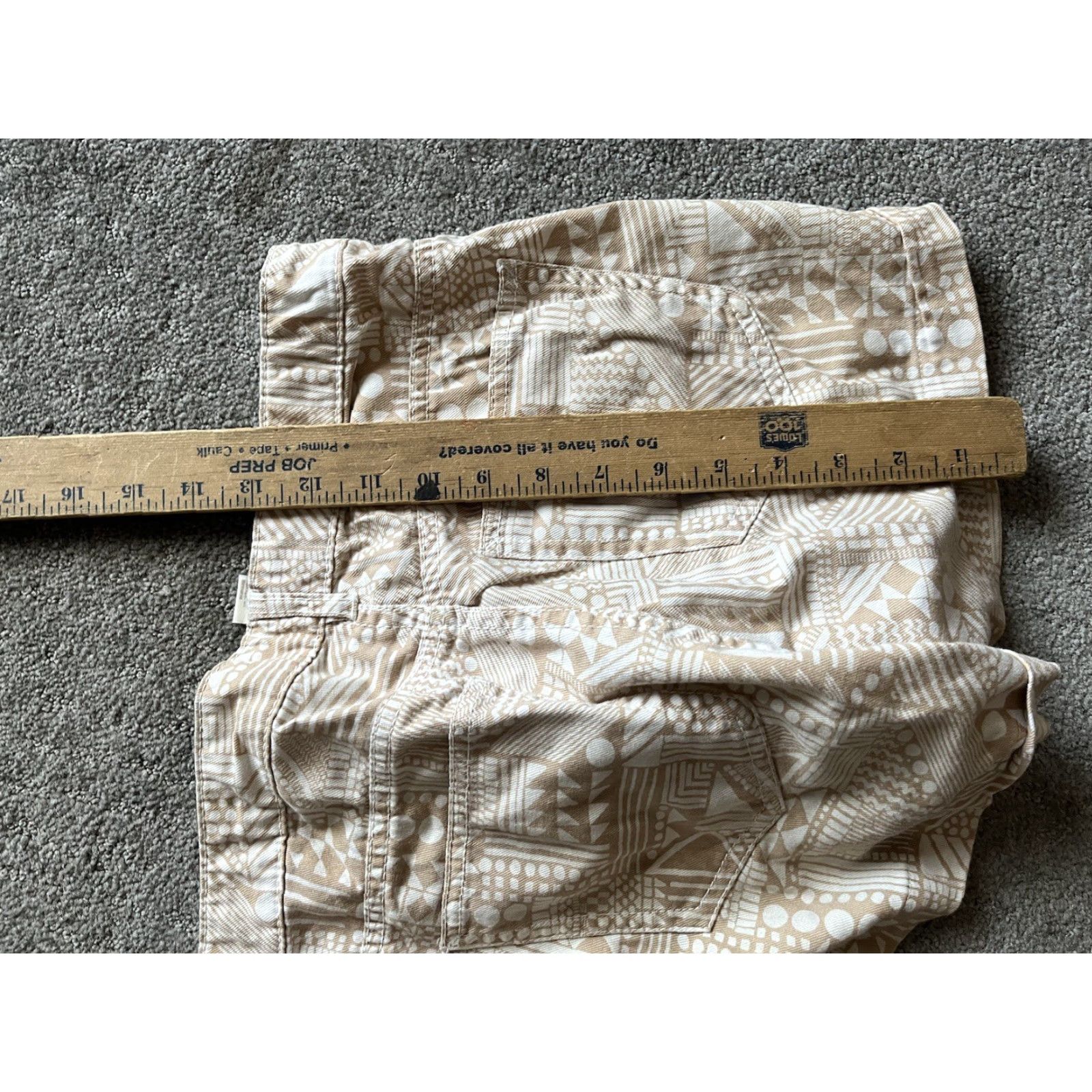 H&M H&M Women's Shorts Casual Summer Stretch Tan White Geometric Print SZ 8 Adult Regular Size 30" / US 8 / IT 44 - 4 Thumbnail