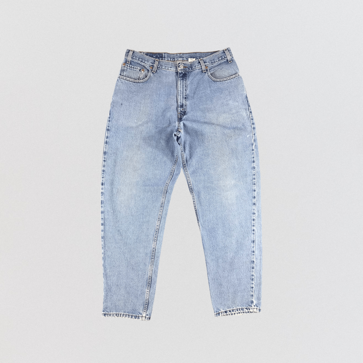 Levi's × Vintage Vintage 90s Light Wash Levis 560 Jeans-JM1302 Size US 37 - 1 Thumbnail