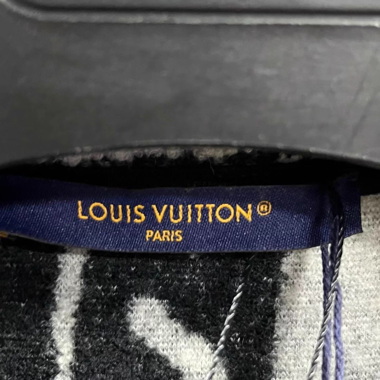 Louis Vuitton Louis Vuitton b&w all-over comic jacket 4L Size US XXL / EU 58 / 5 - 5 Thumbnail