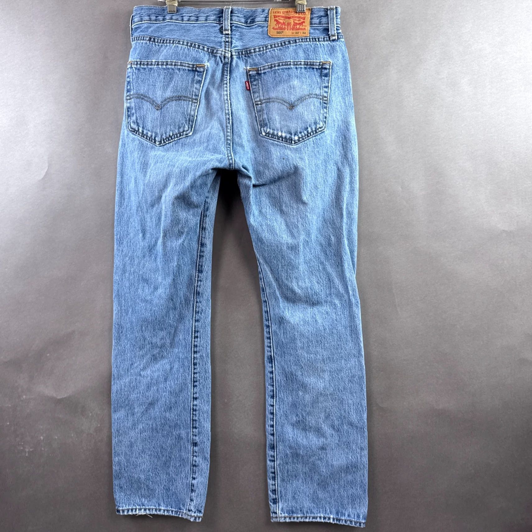 Levi's Levi's 501 Jeans Mens 33x32 Blue Button Fly Distressed Thrashed Vintage? No Jeans Size US 33 - 3 Thumbnail