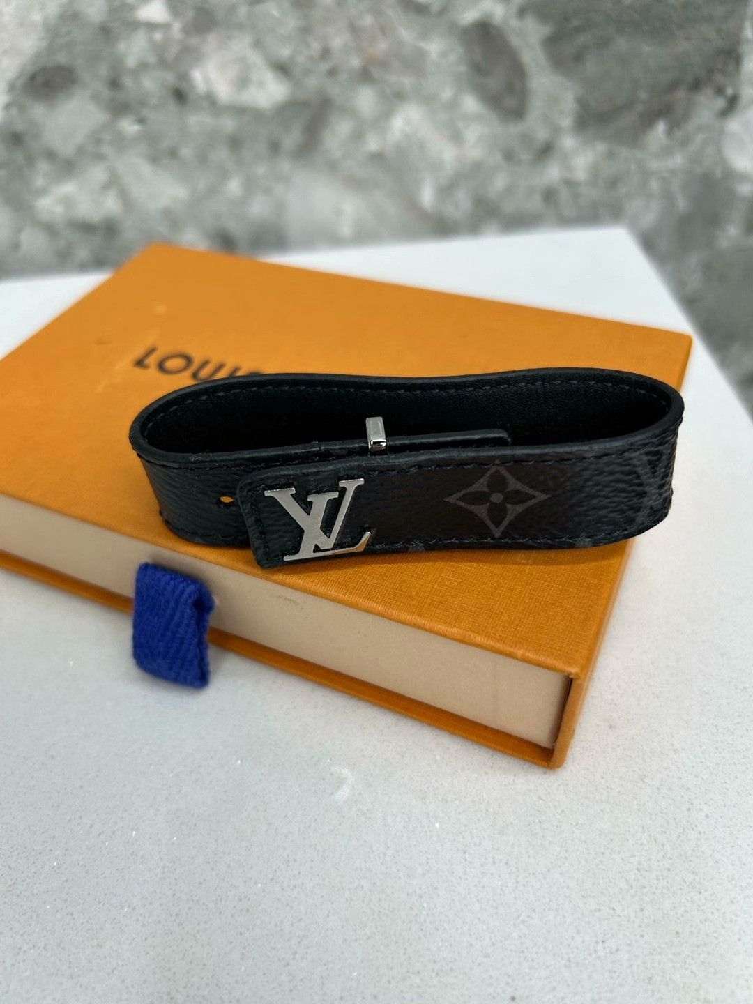 Louis Vuitton LV Monogram Leather Bracelet Size ONE SIZE - 1 Thumbnail