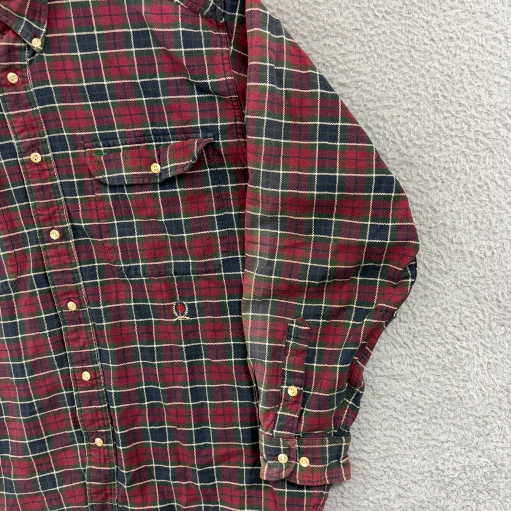 Tommy Hilfiger VINTAGE Tommy Hilfiger Shirt Mens Large Red Plaid 90s Crest Long Sleeve Casual Size US L / EU 52-54 / 3 - 5 Thumbnail