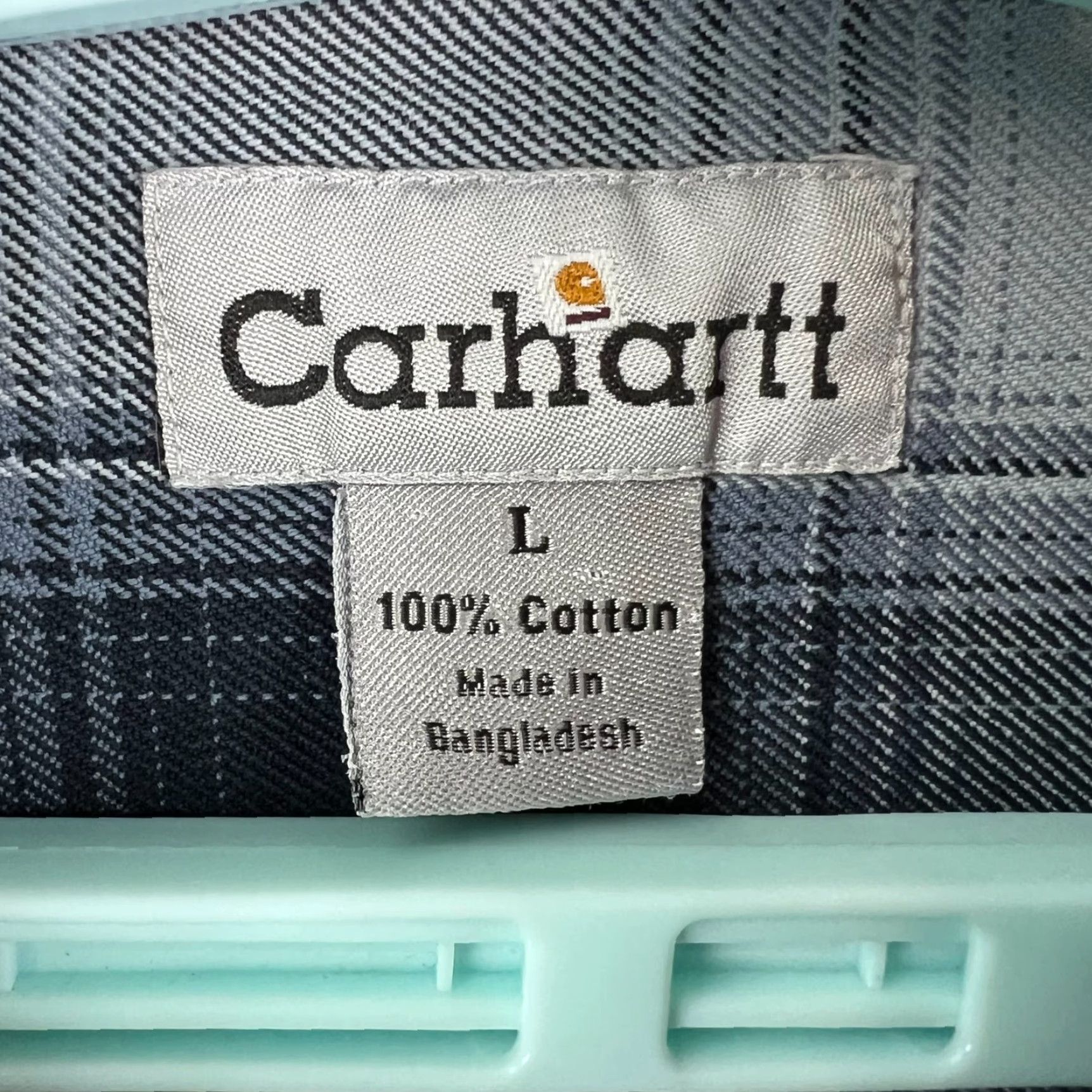 Carhartt VINTAGE Carhartt Plaid Long Sleeve Button-Up Shirt Mens Size L Blue Distressed 90s Outdoor Size US L / EU 52-54 / 3 - 6 Thumbnail