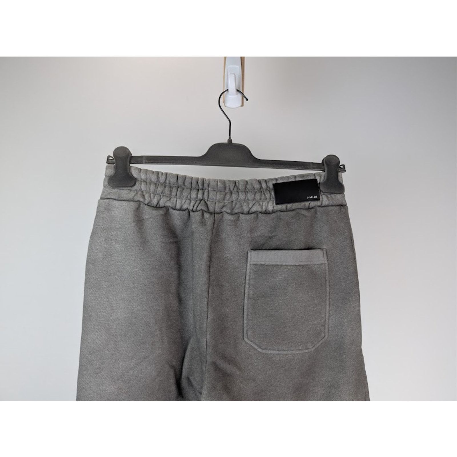 Amiri o1rshd1 Aged Puff Logo Sweatpants in Grey Size US 30 / EU 46 - 12 Thumbnail